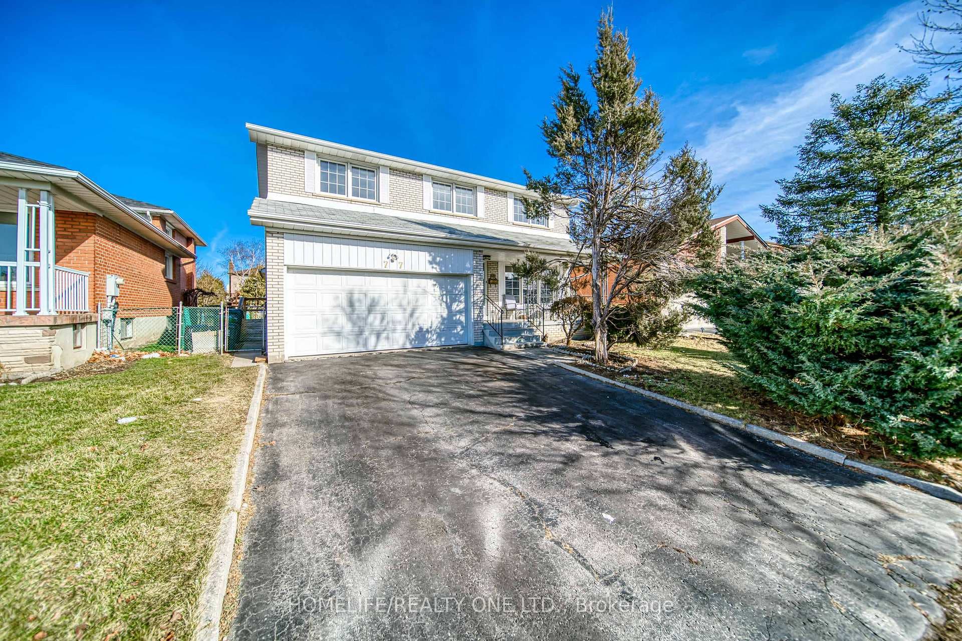 77 Corinthian Boulevard photo 1