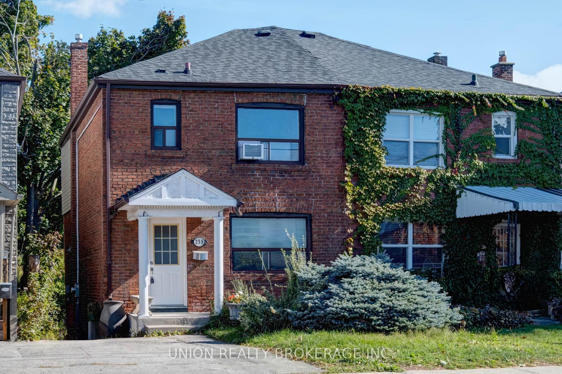 359 Victoria Park Avenue photo 1