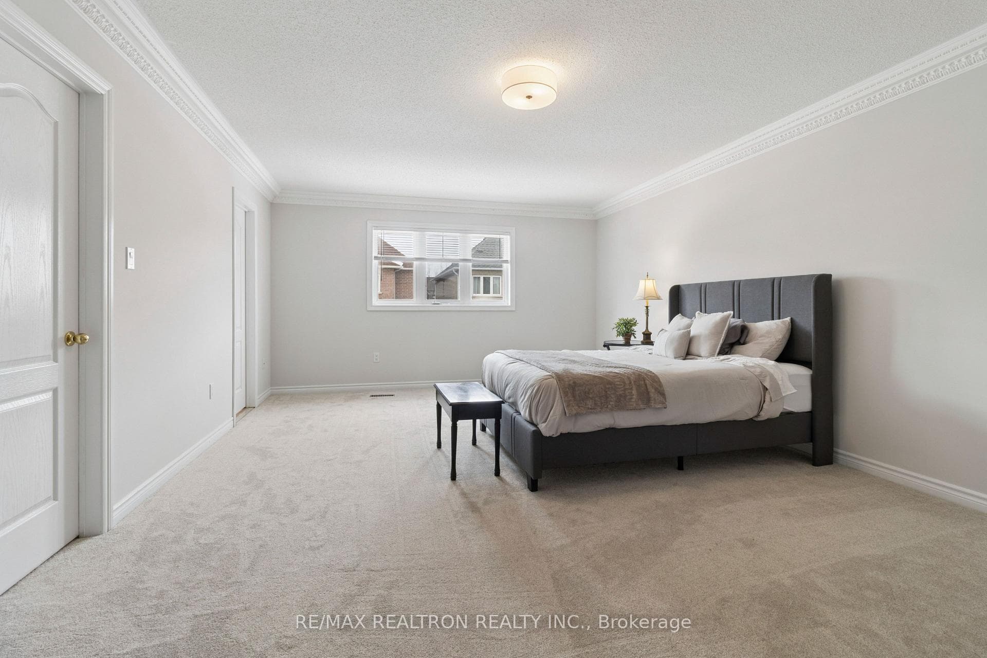 32 Brackenwood Avenue photo 19
