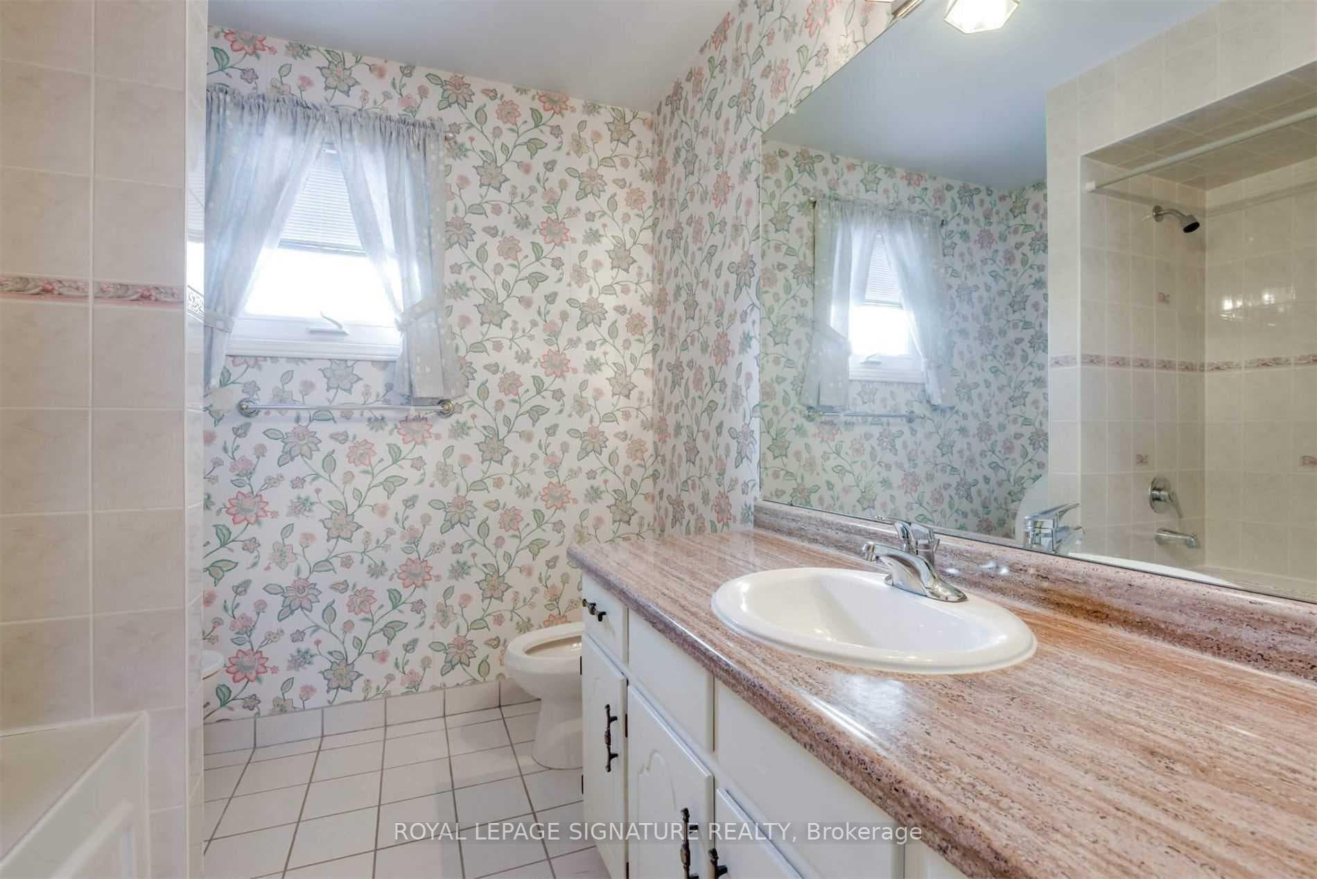 14 Canterbury Crescent photo 12