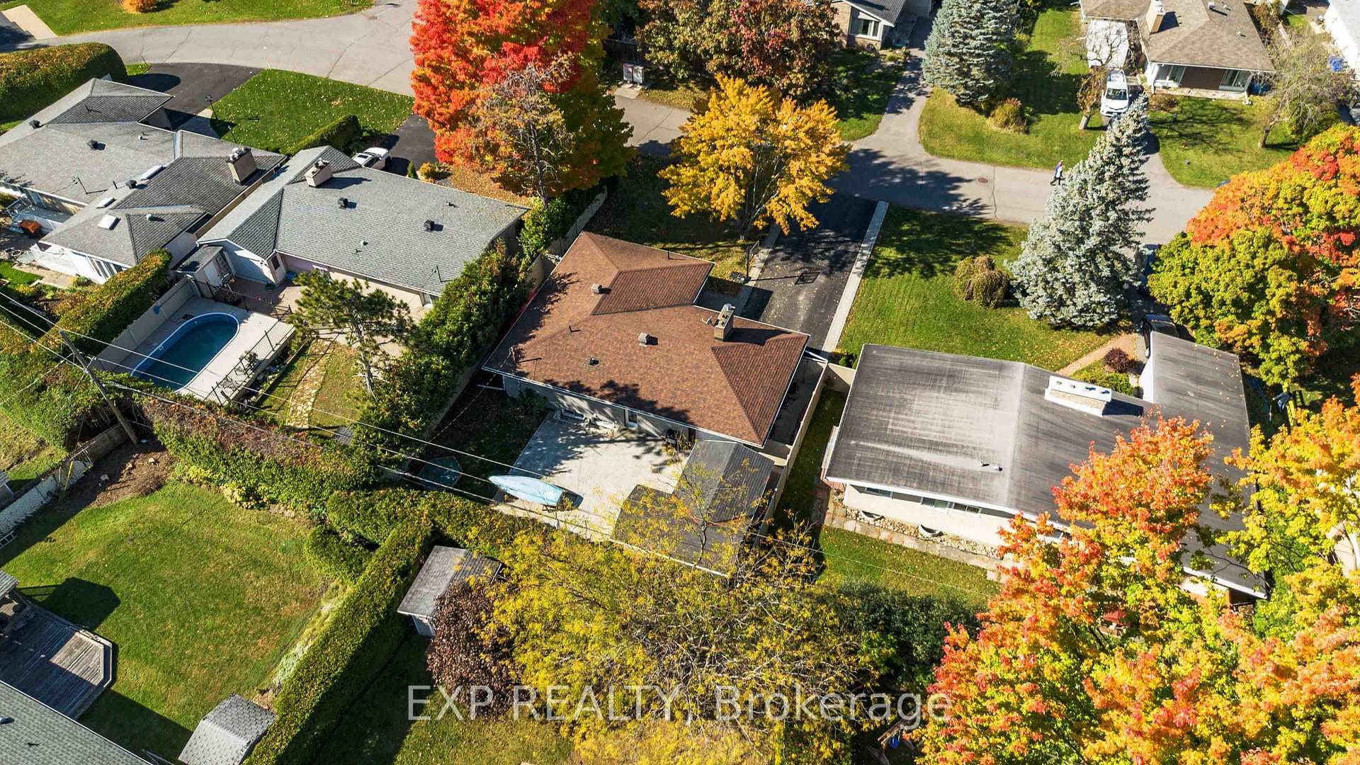 29 Laurentide Road photo 49
