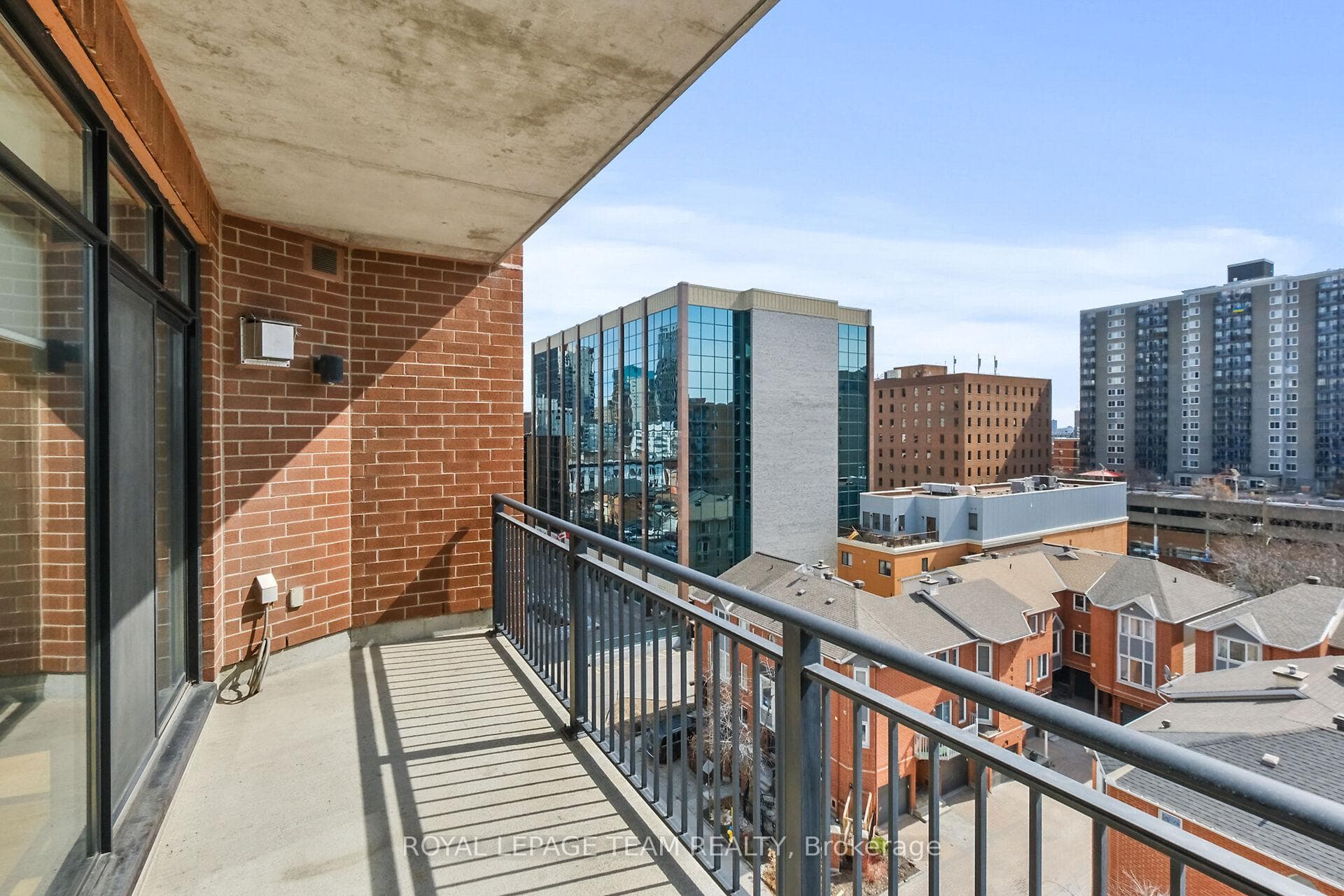375 LISGAR Street Unit 701 photo 29