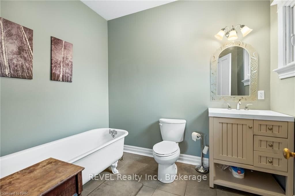 88 PINE Street photo 21