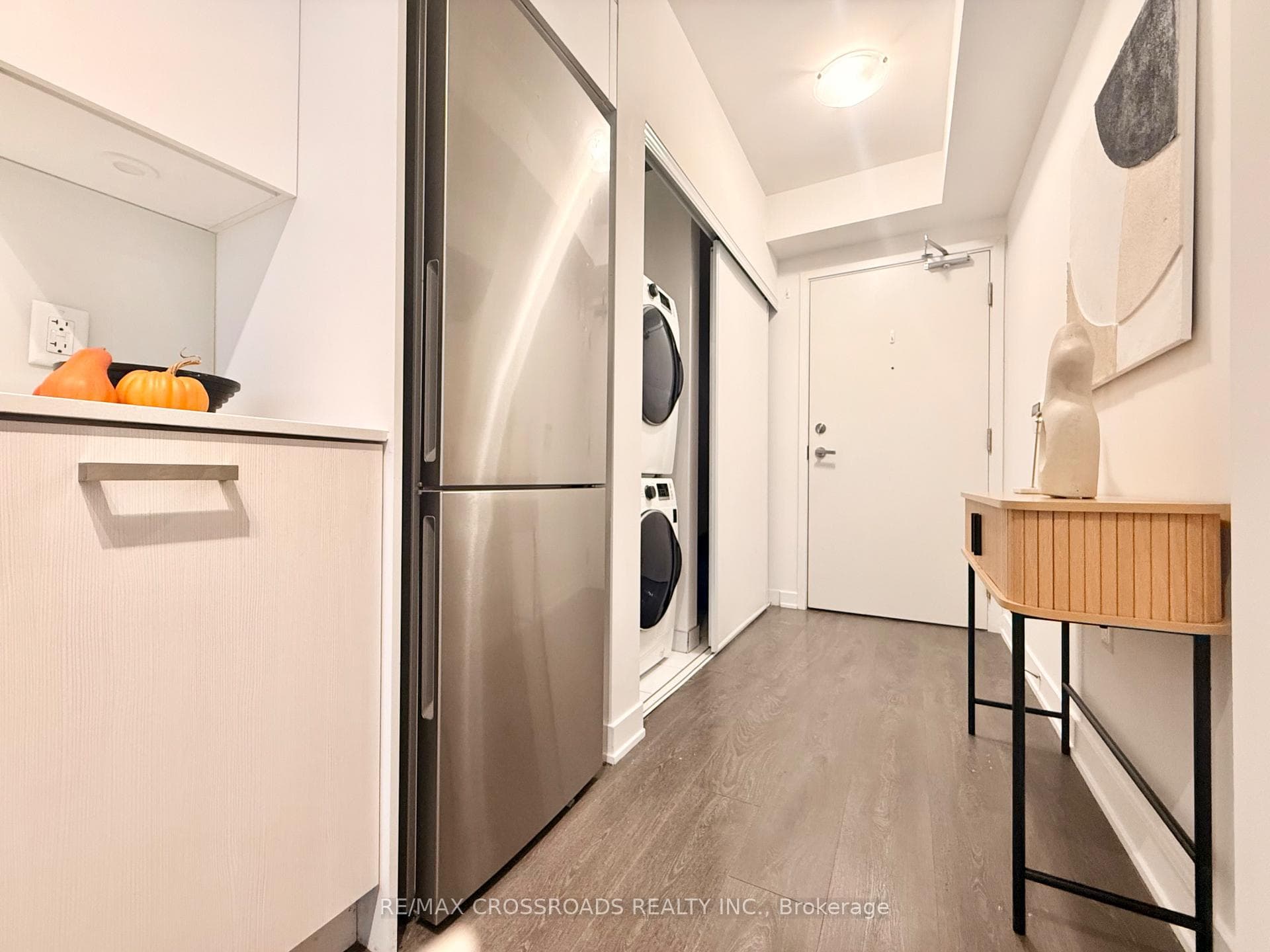 195 Redpath Avenue Unit 2301 photo 18