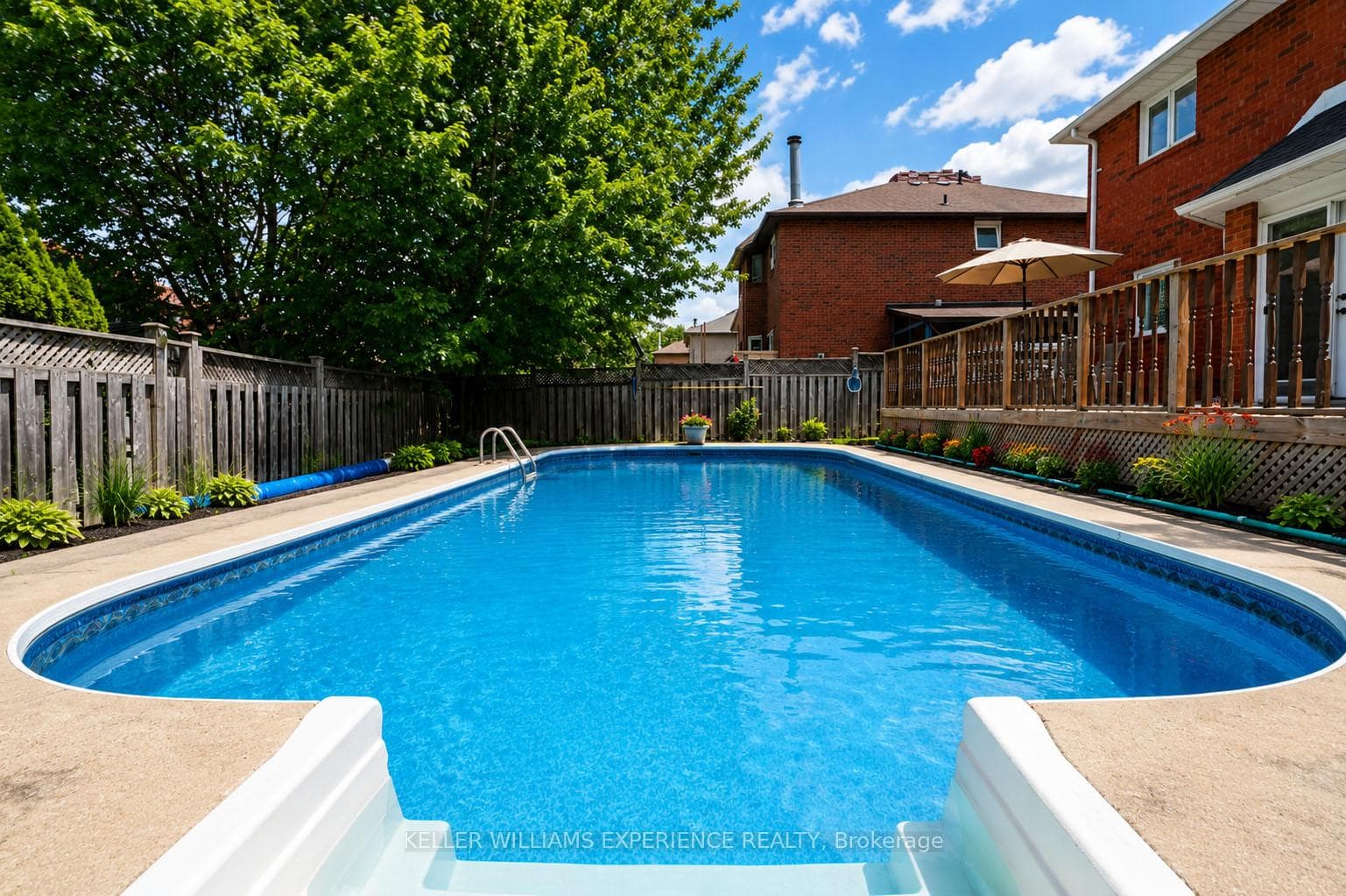 132 James Street photo 11