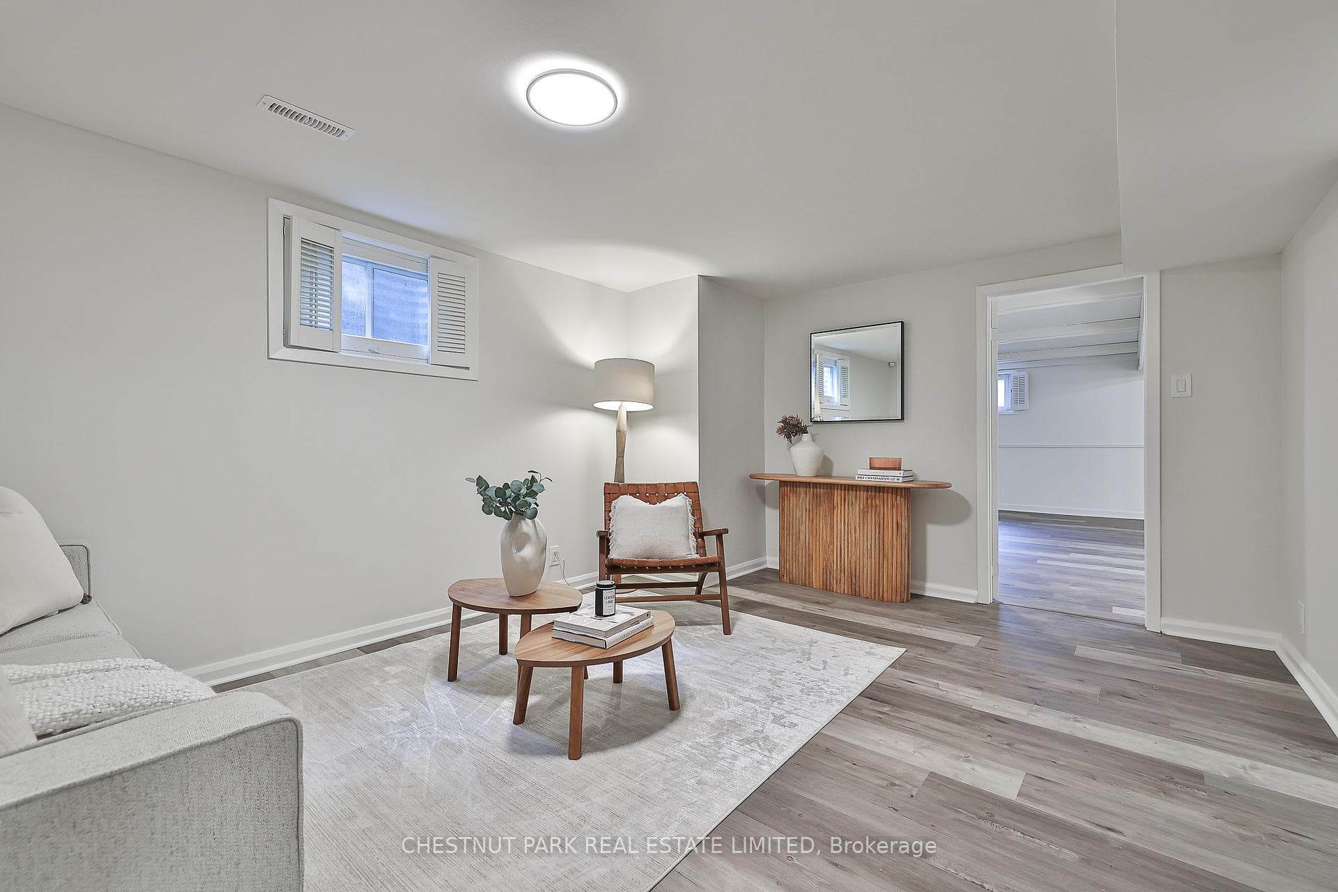 65 Ovendon Square photo 32