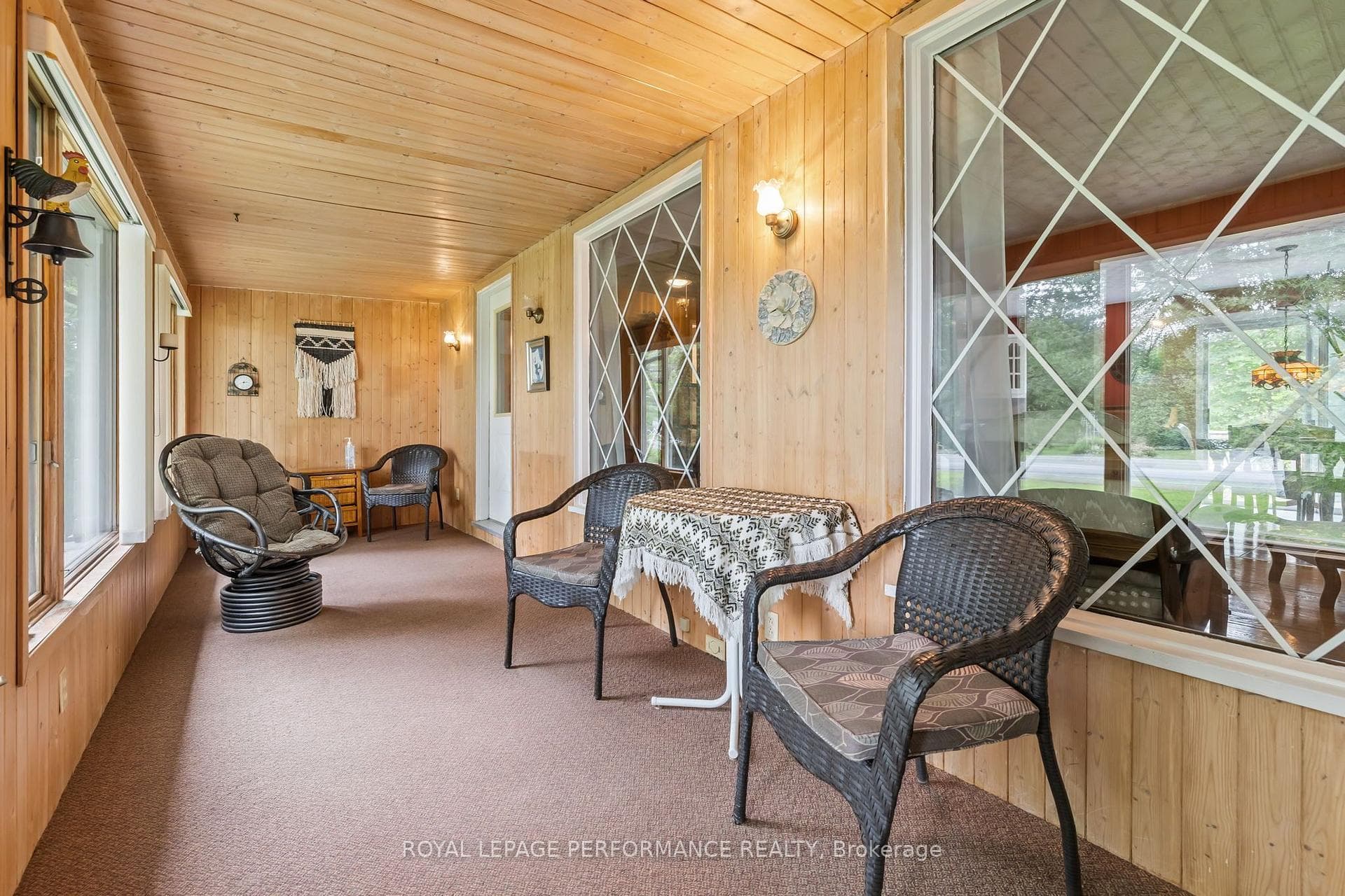 828 Principale Street photo 13