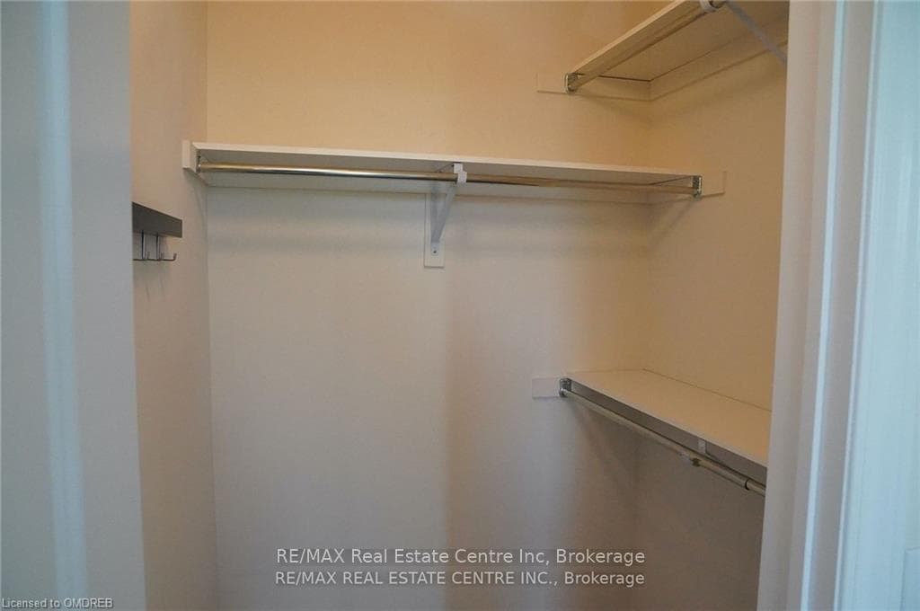 2388 KHALSA Glen Unit 305 photo 16