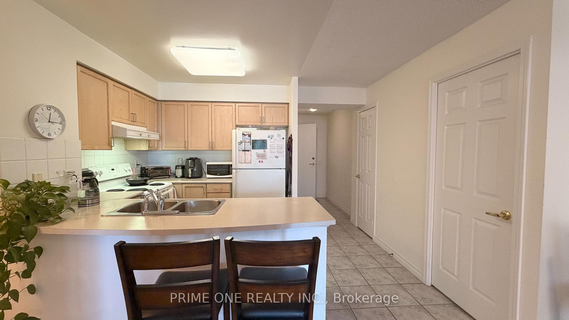 25 Kingsbridge Garden Circle Unit 1421 photo 10