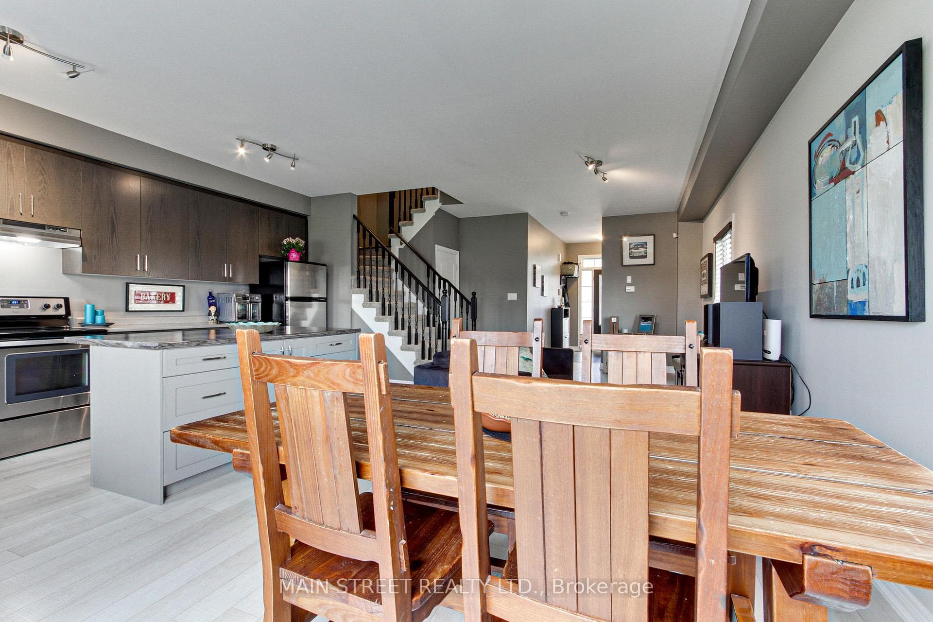 88 Matthewson Avenue photo 17