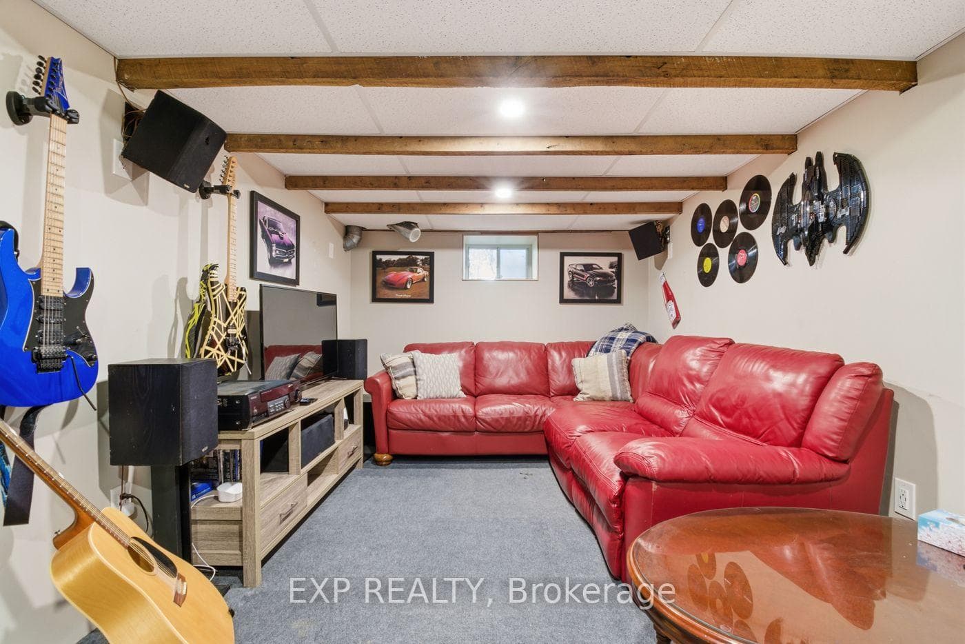 9043 Ridge Road photo 33