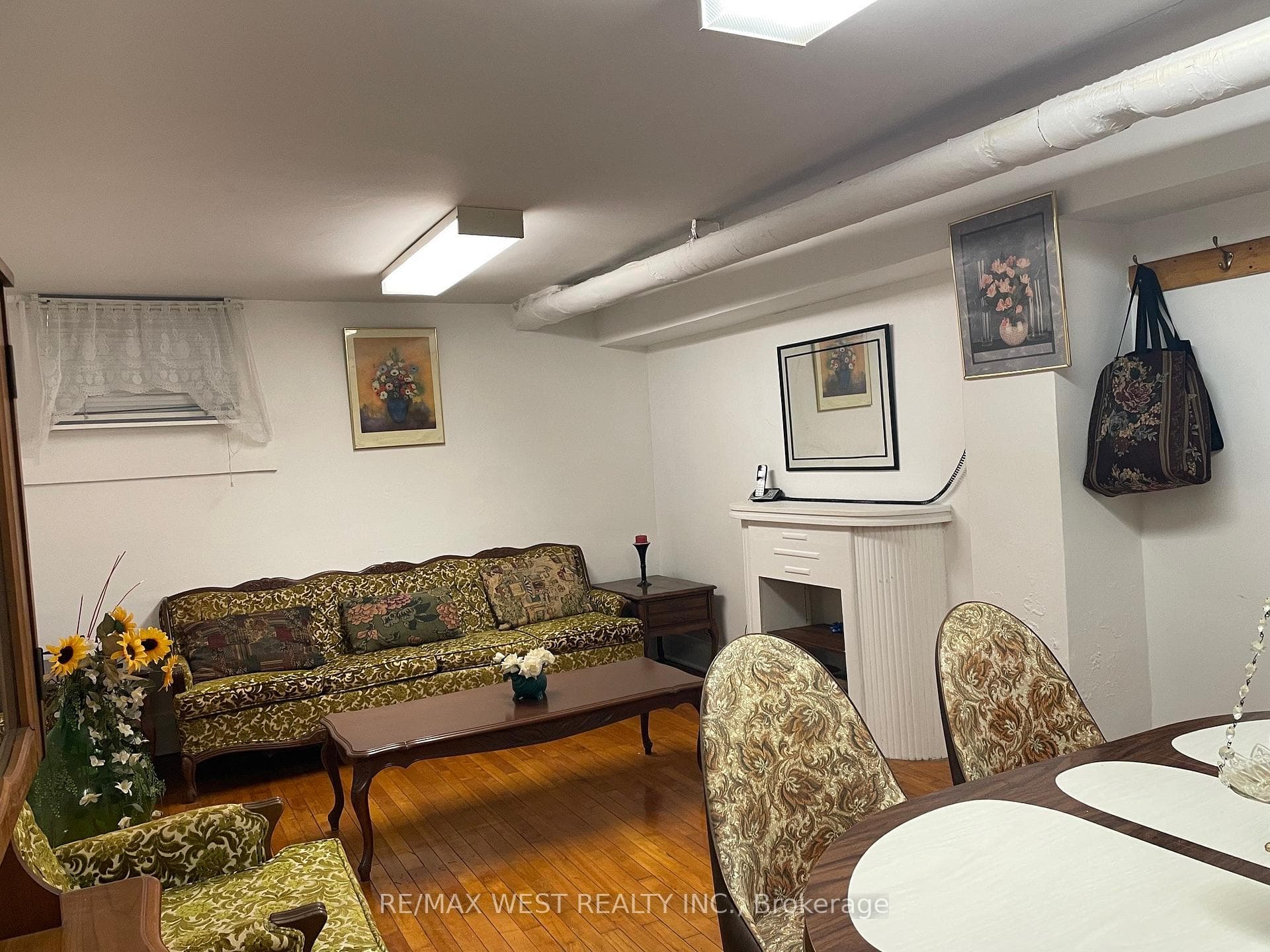 364 Roxton Road photo 20