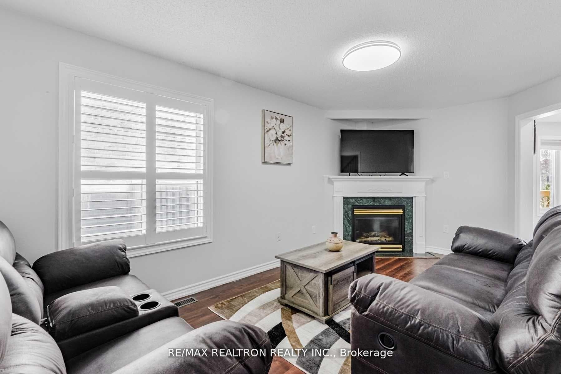156 Dean Avenue photo 16