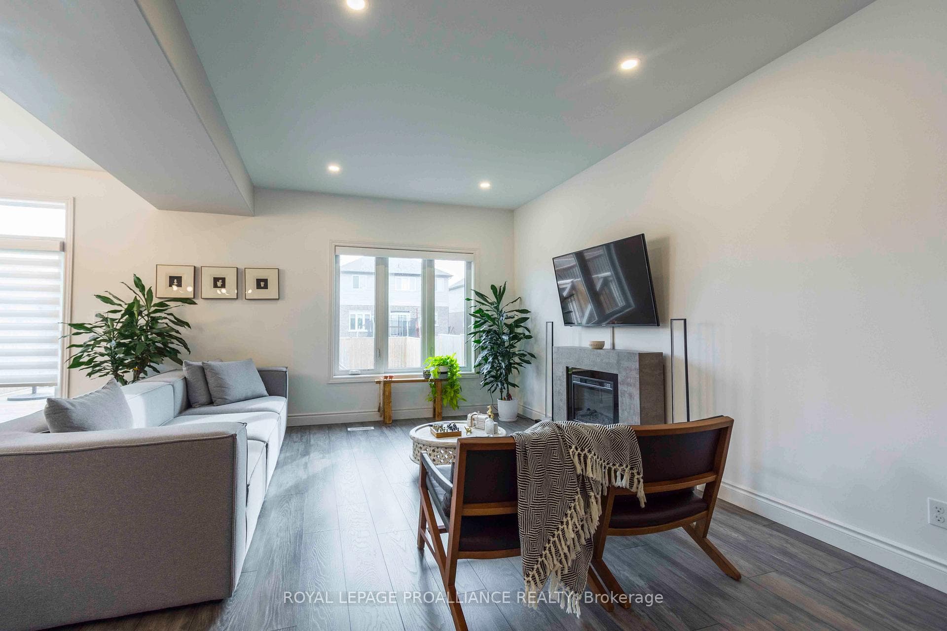 92 Ledgerock Court photo 12