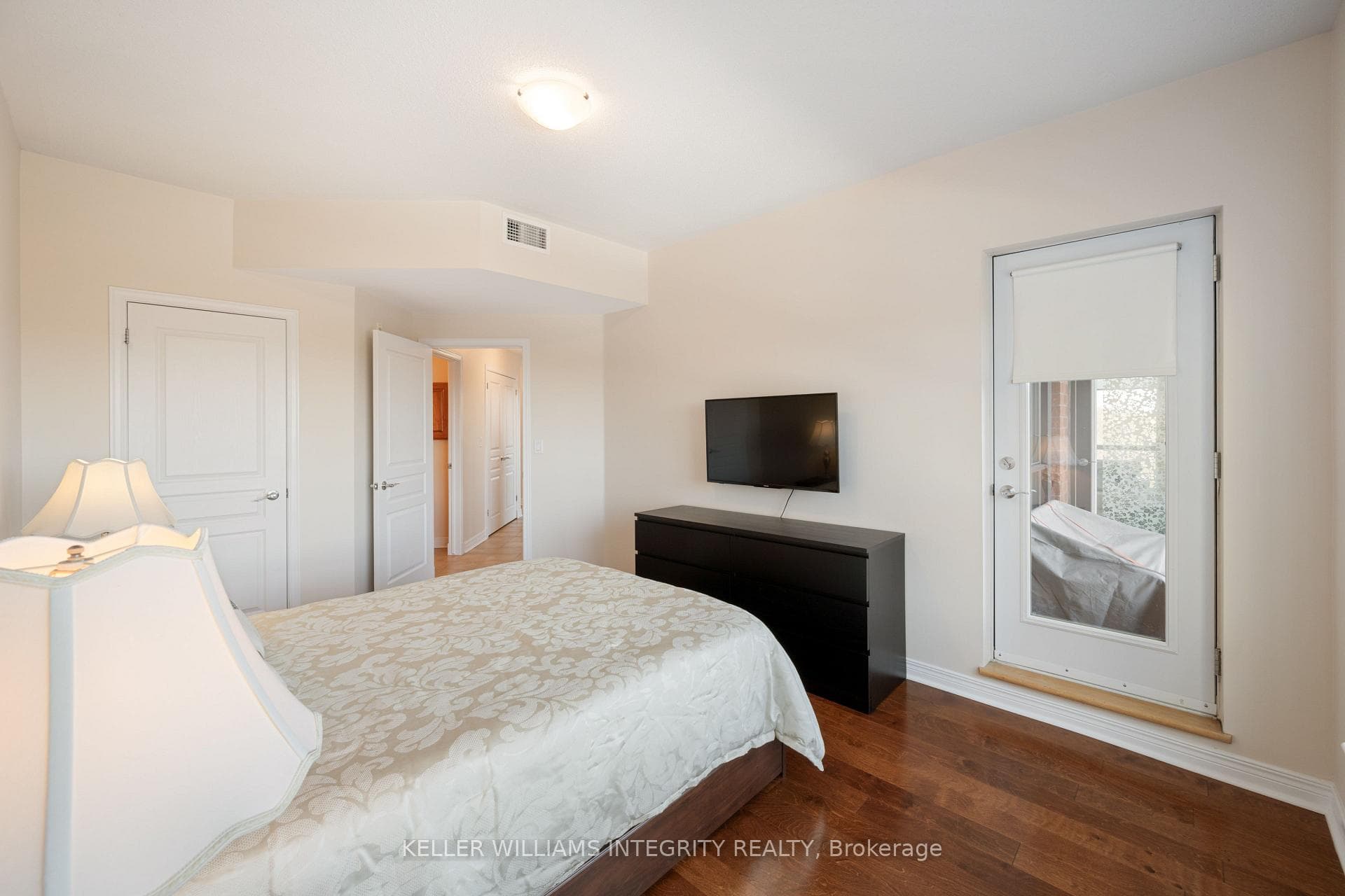 905 Beauparc Private Unit 219 photo 20