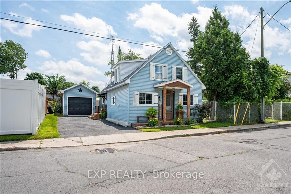 48 GERNISH Street photo 1
