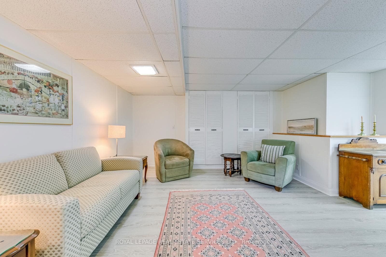 63 High Park Boulevard Unit 4 photo 3