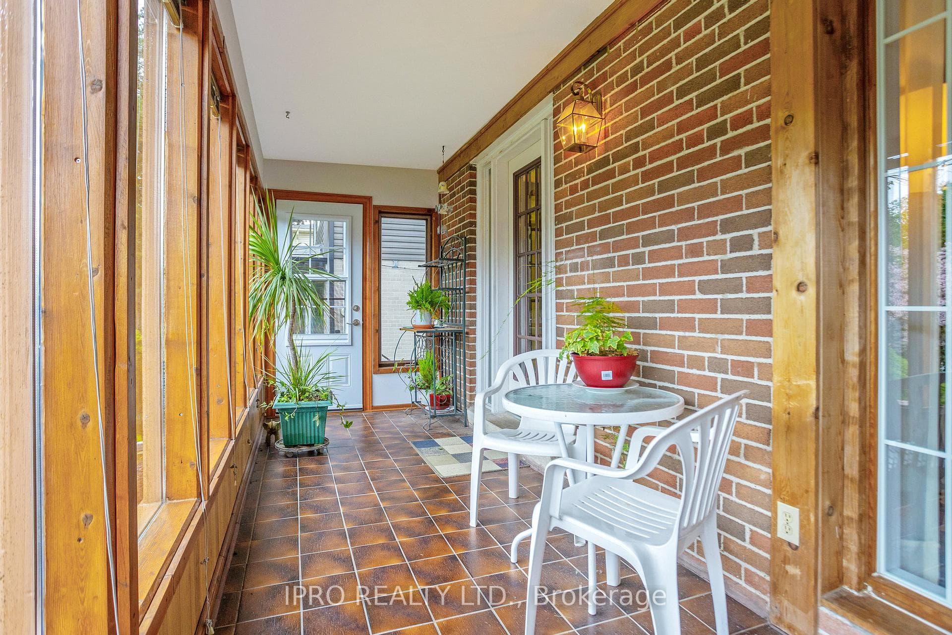 353 Delrex Boulevard photo 7