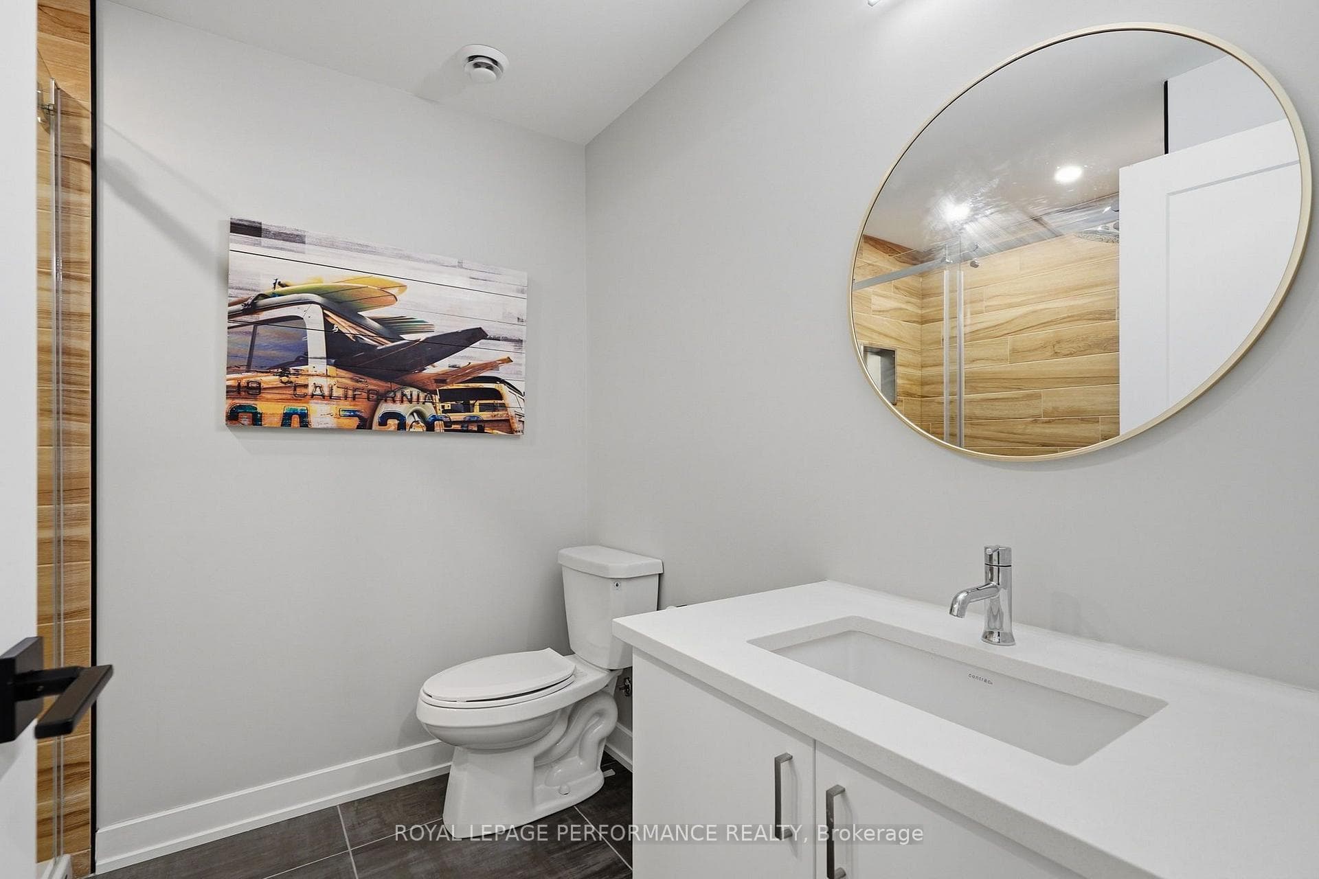 504 Barrage Street photo 32