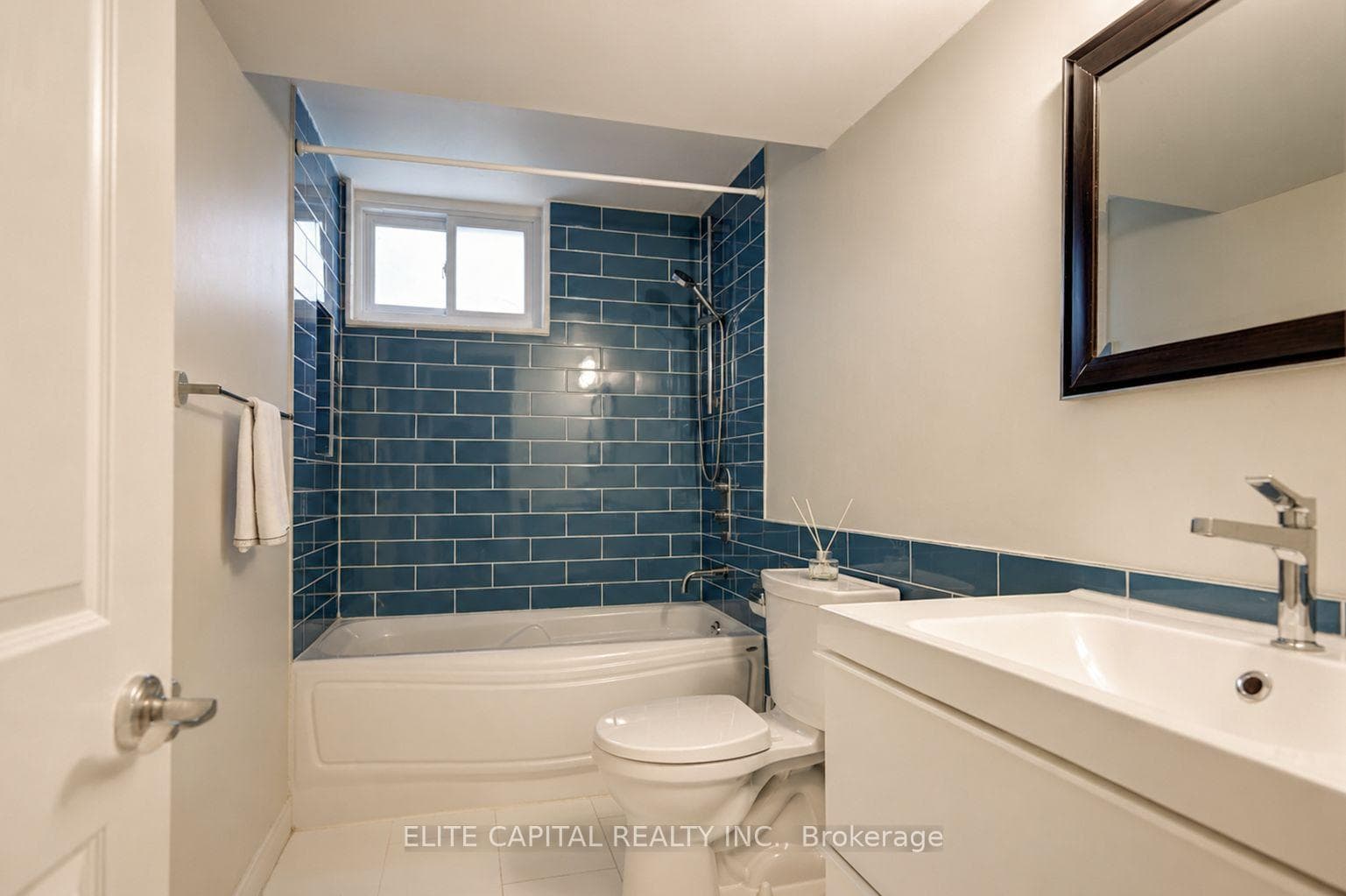 171 Canlish Road photo 24