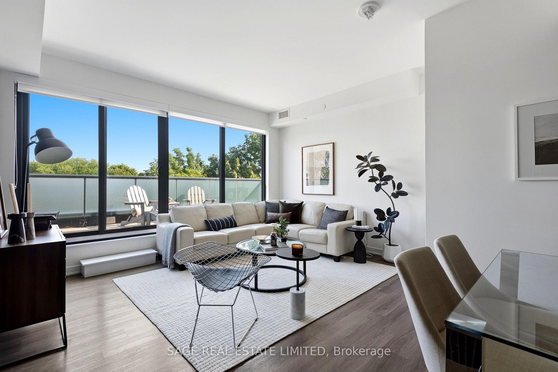 840 St Clair Avenue Unit 704 photo 6