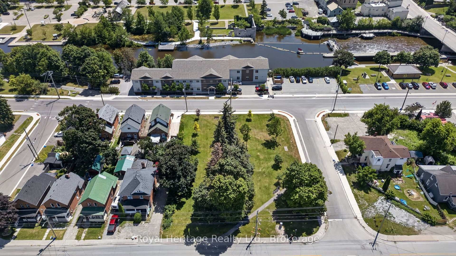 25 King Street Unit 204 photo 43