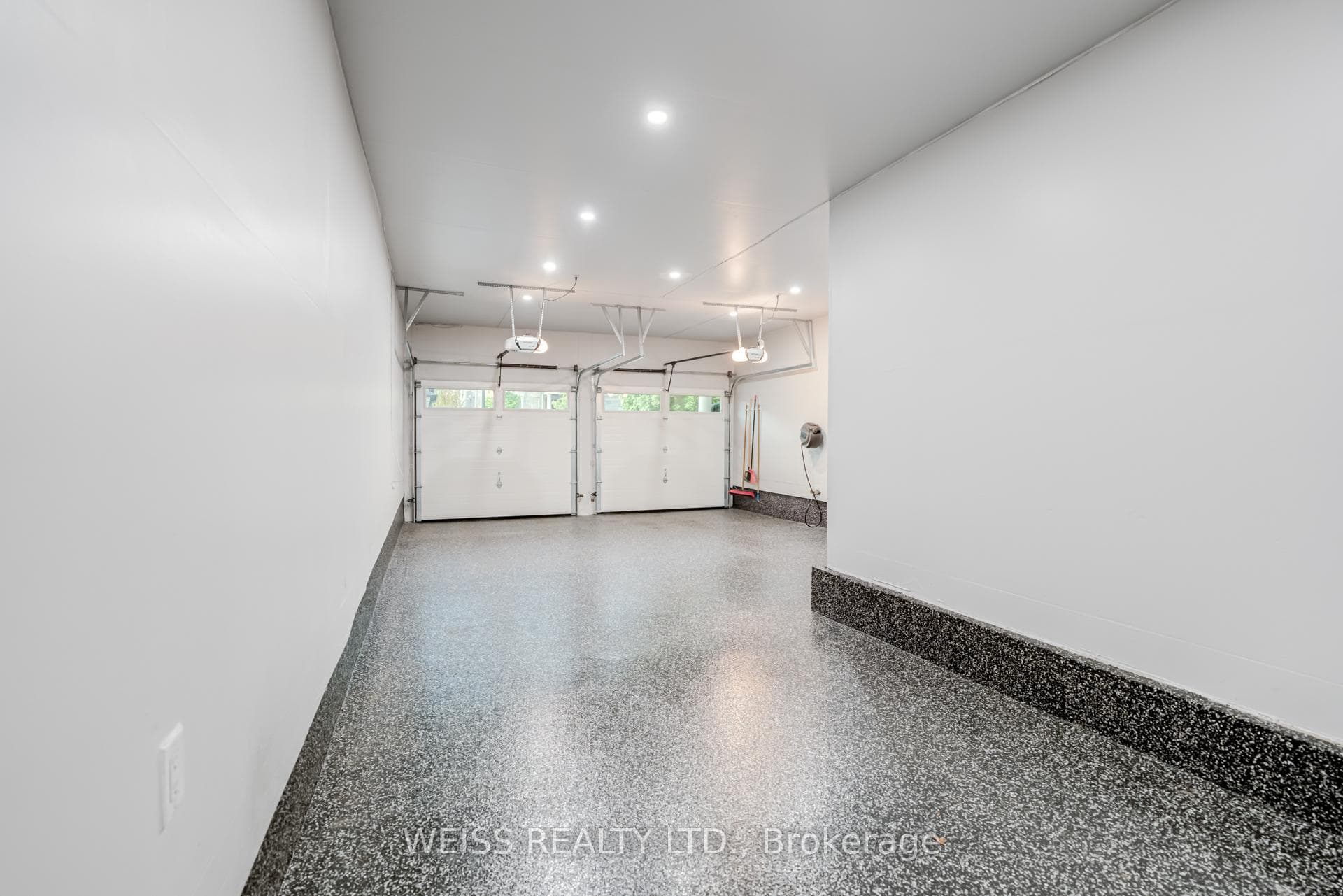 43 Chesney Crescent photo 49