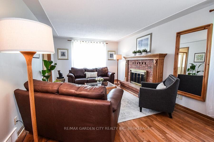 631 Mud Street photo 9