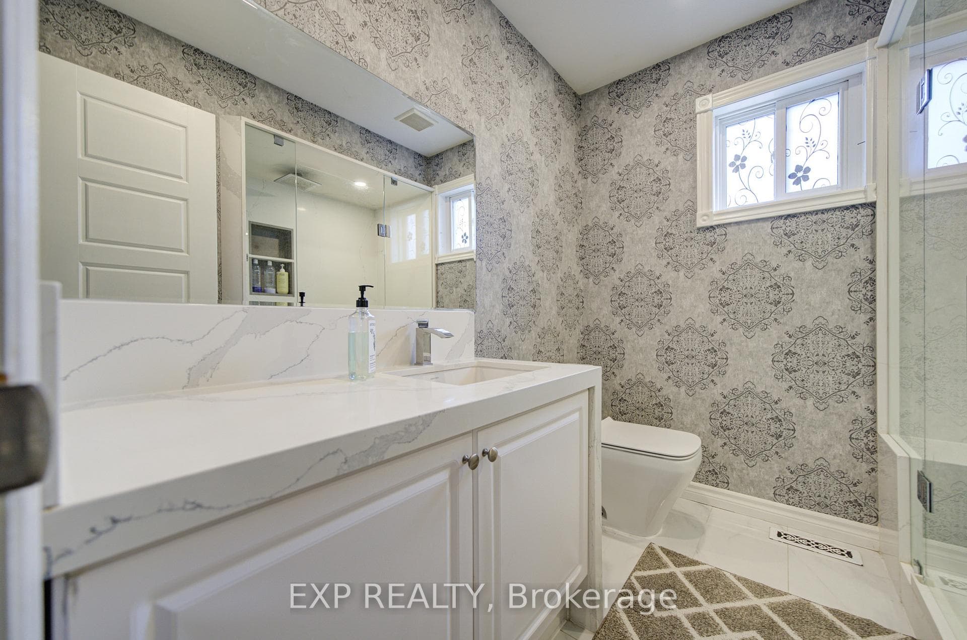 59 Yorkland Street photo 29
