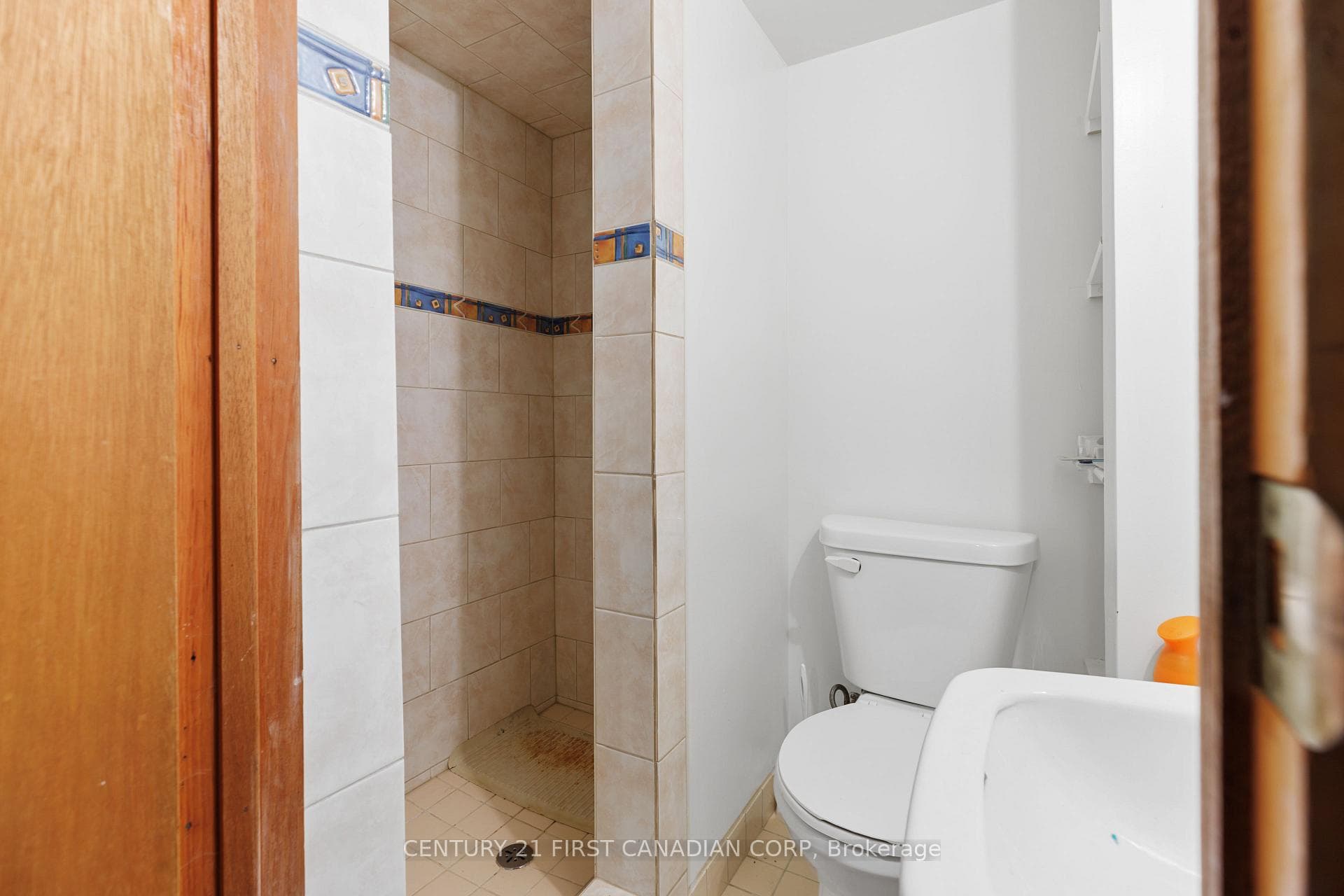 1294 Preston Street photo 17
