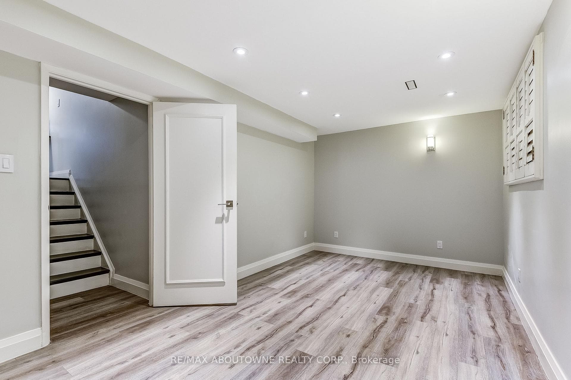 2 Bradbrook Road Unit 6 photo 43