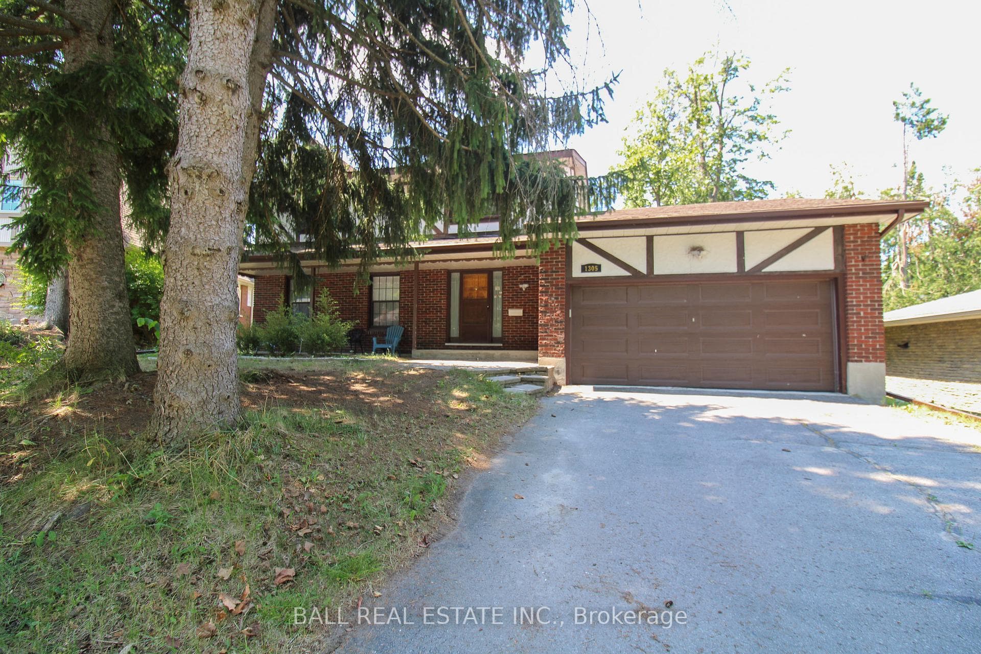 1305 Bridle Drive photo 4