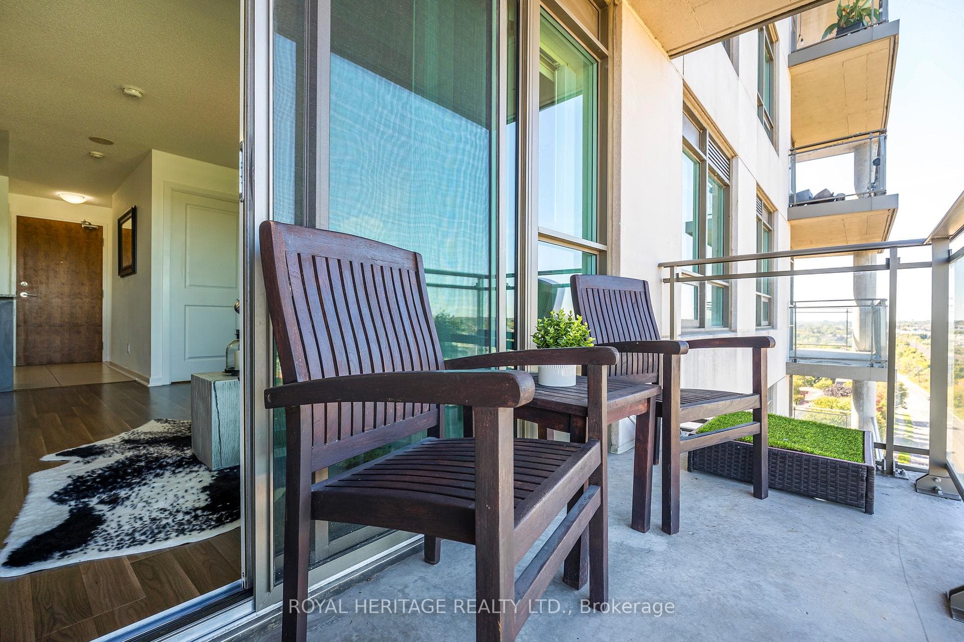 1235 Bayly Street Unit 1204 photo 9