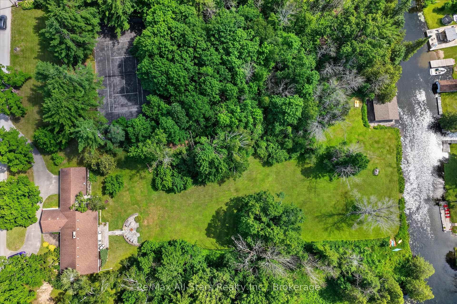 85 Grandy Road photo 10