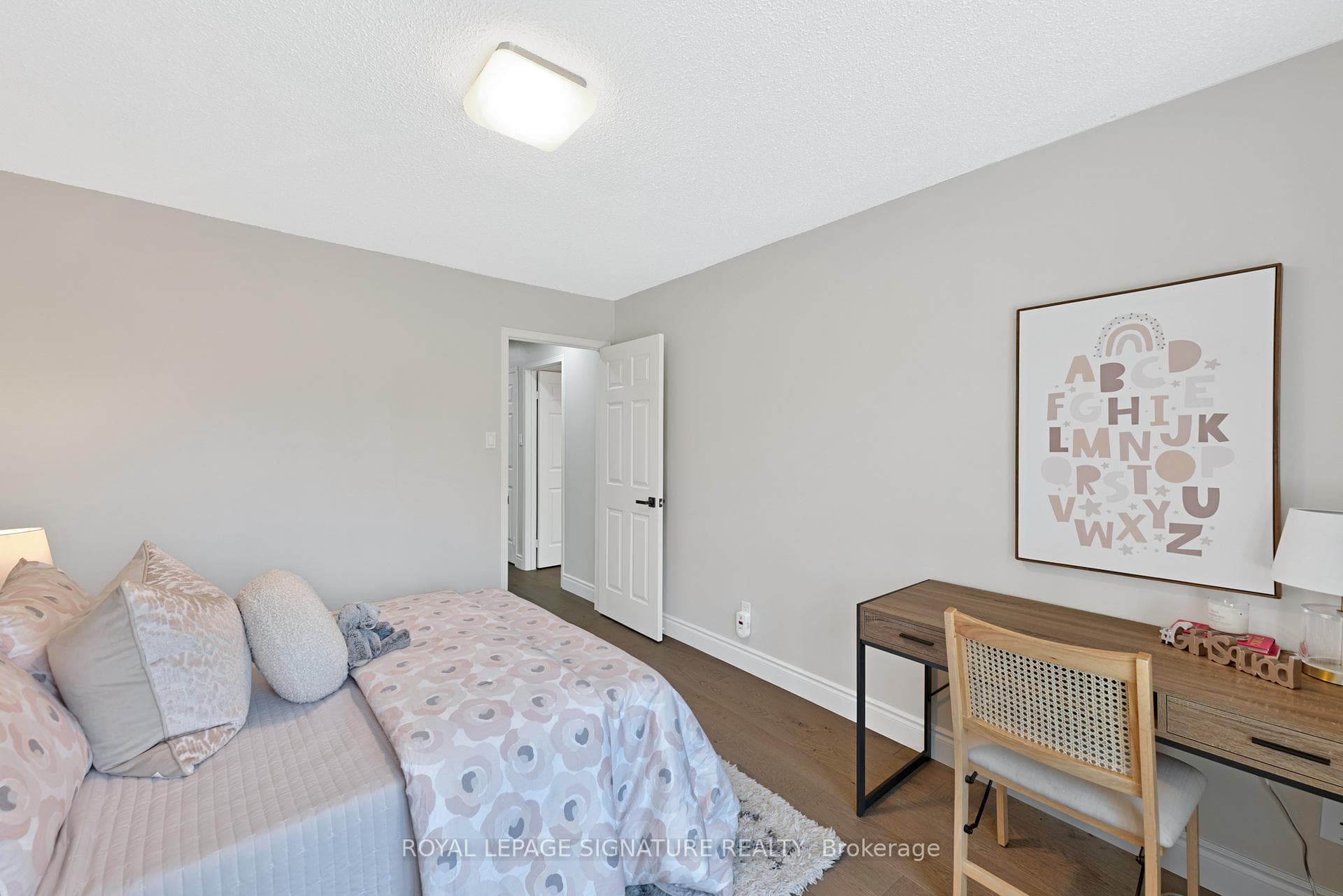 154 Centennial Road photo 28