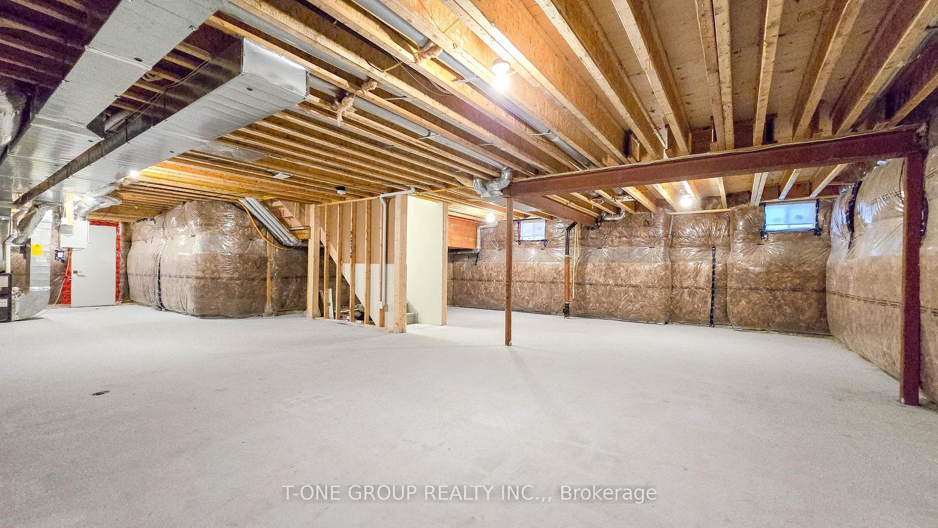 34 Laurier Avenue photo 37