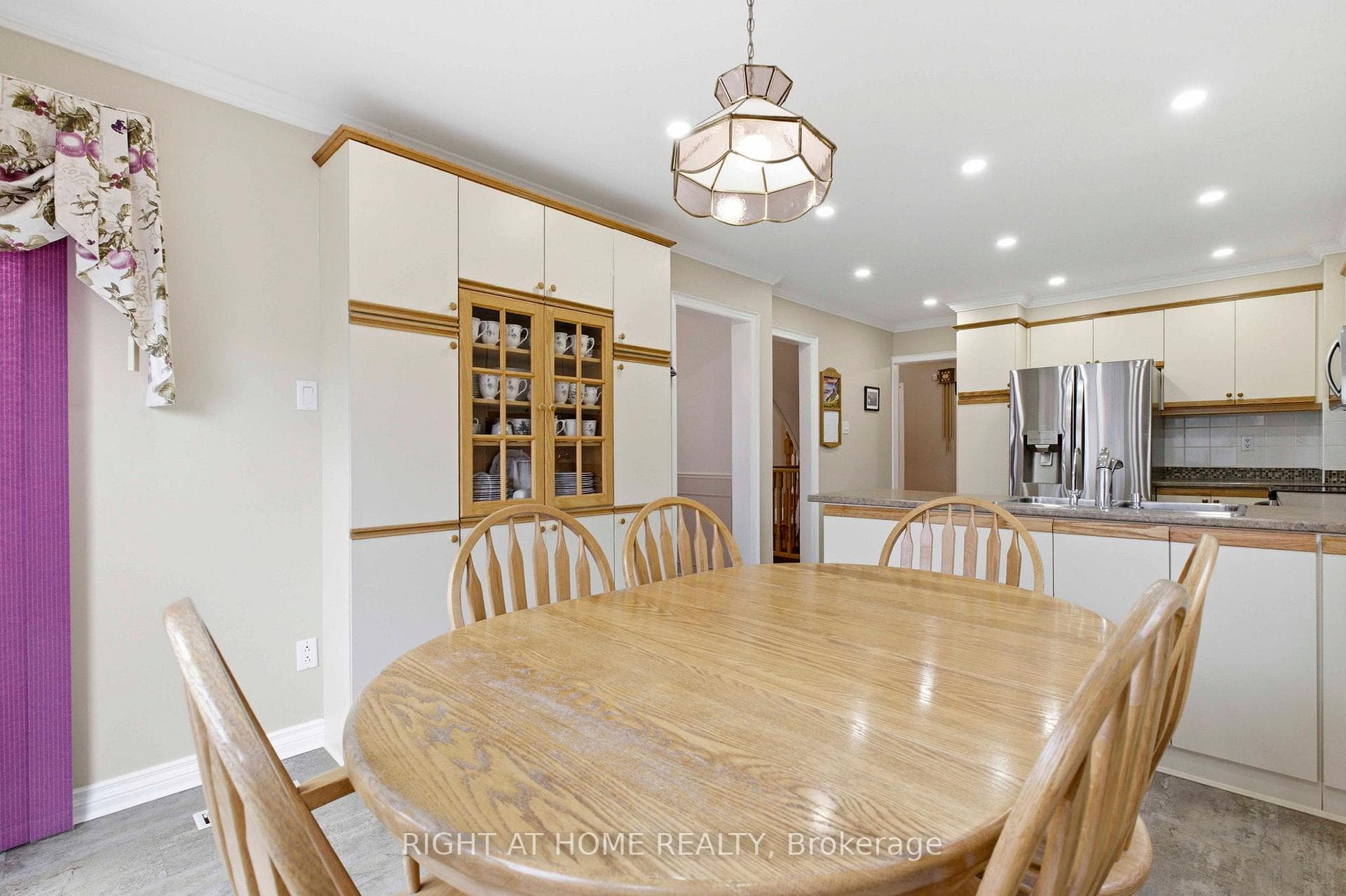 620 Aspen Road photo 5