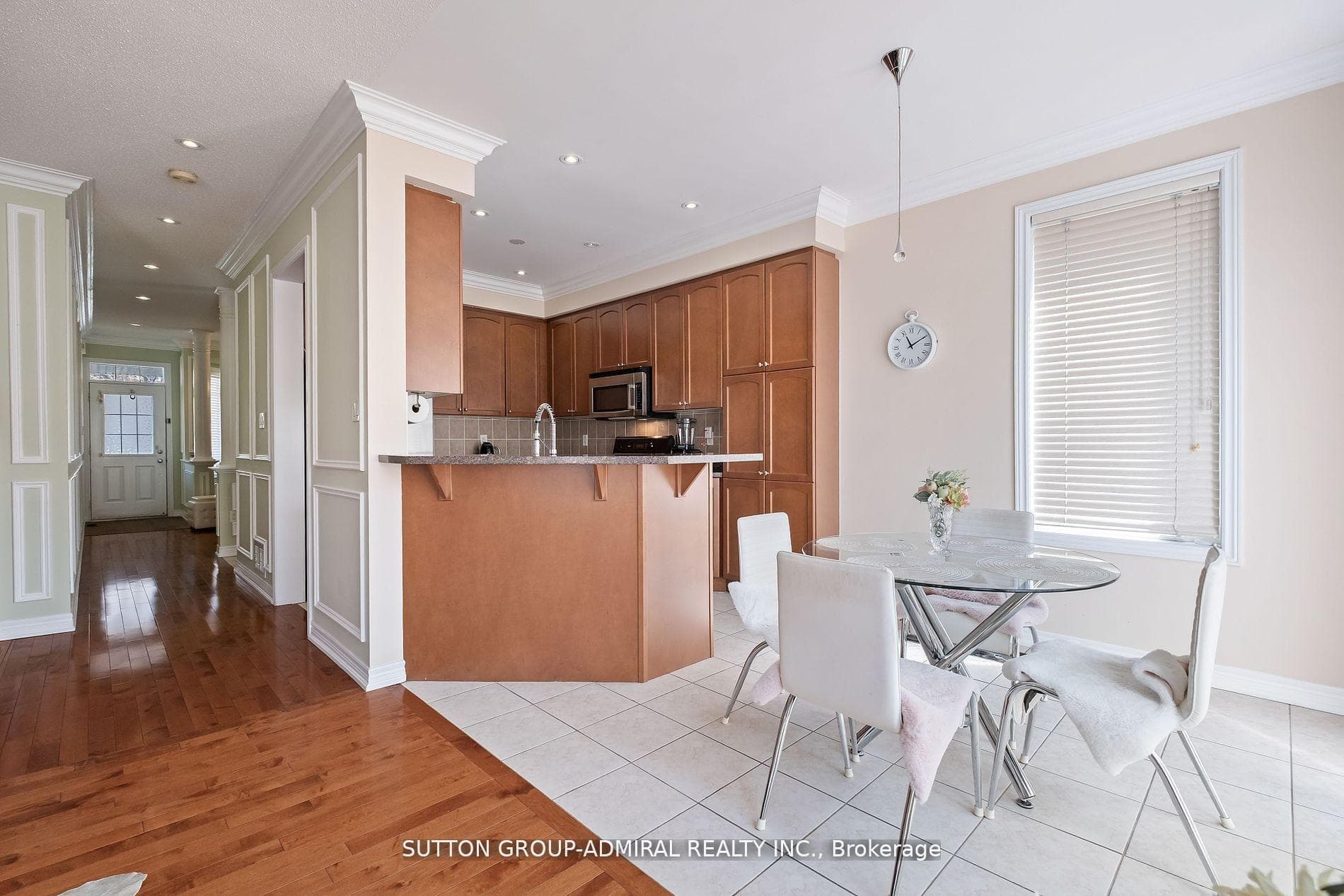 11 Thistle Avenue photo 20