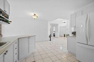 30 Bridlewood Crescent photo 20