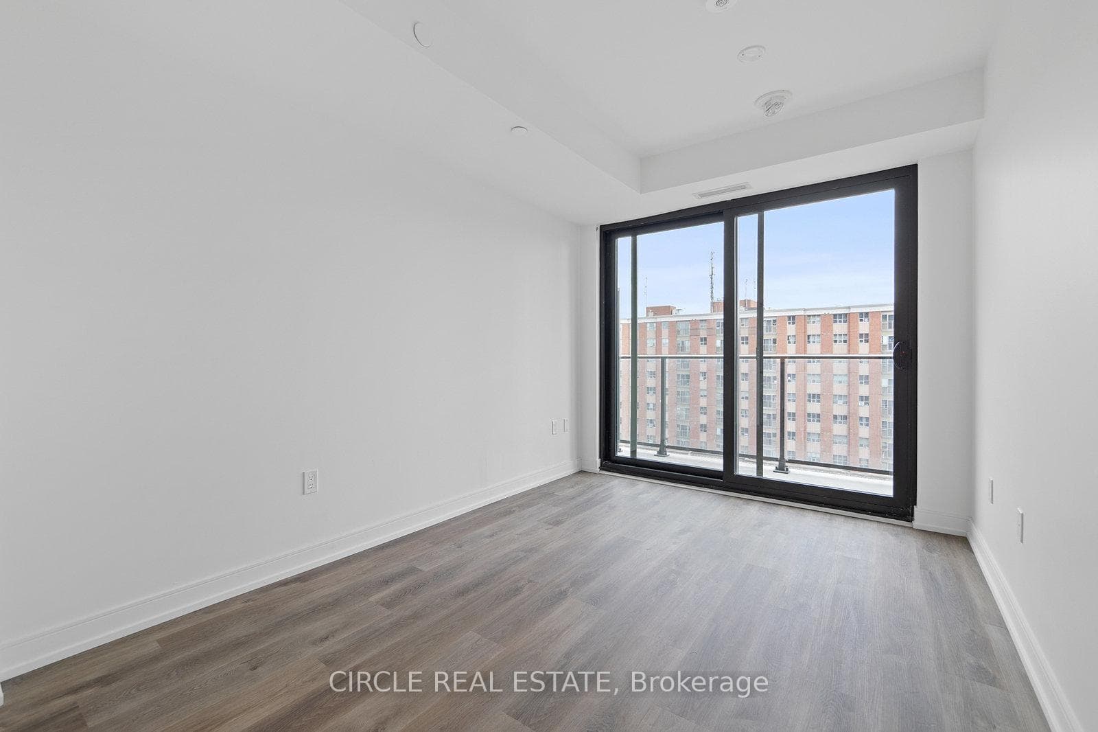 1 Jarvis Street Unit 1007 photo 15