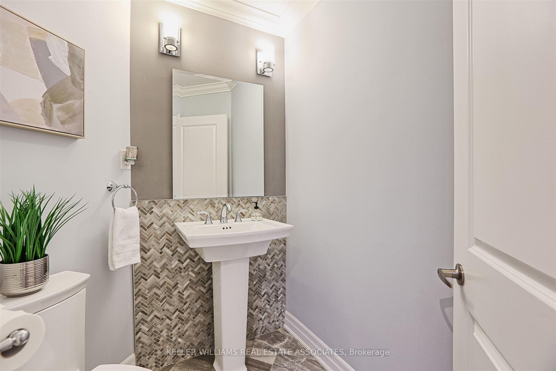 Main Floor Bathroom