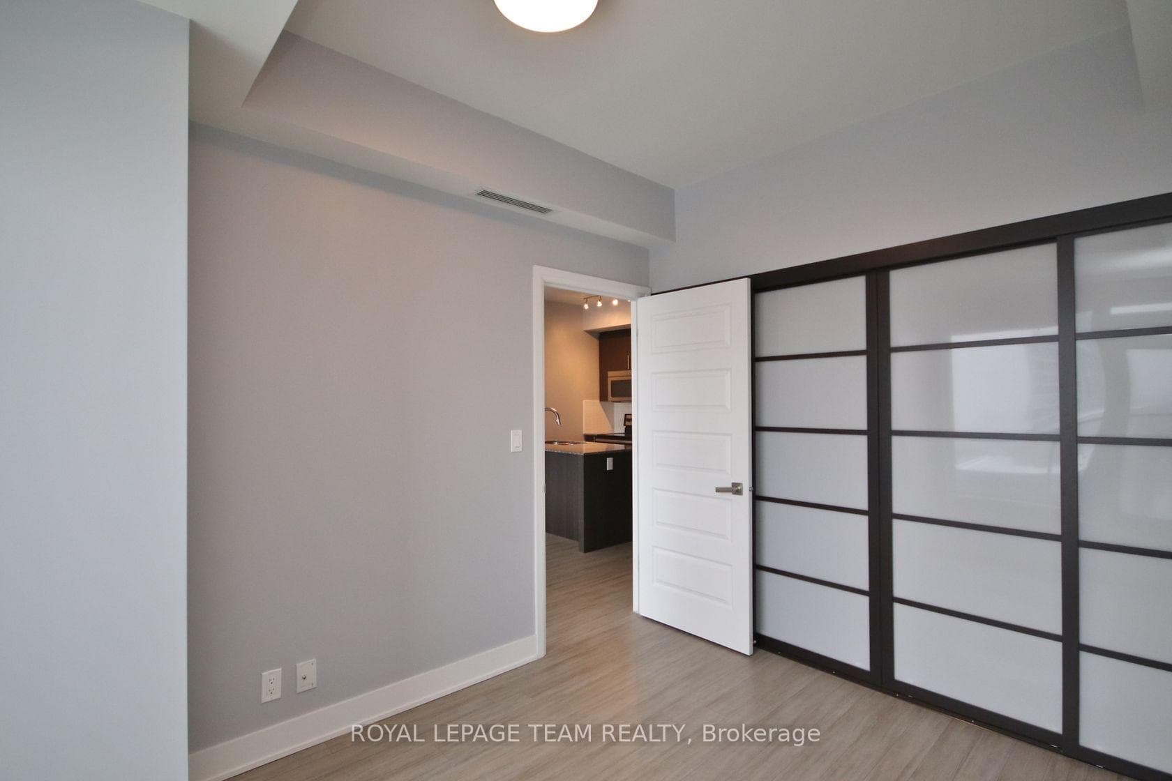 118 Holmwood Avenue Unit 1104 photo 17