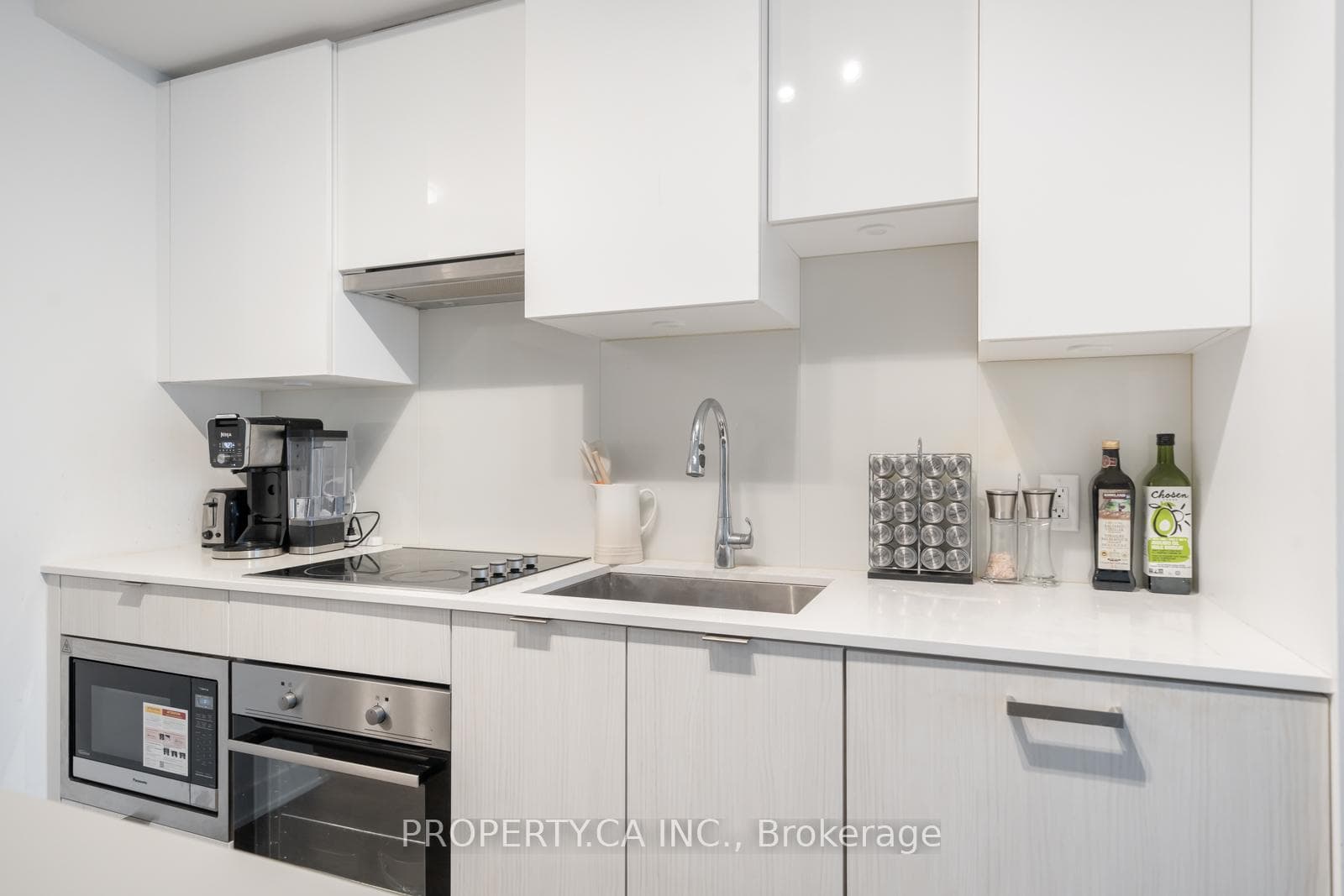 195 Redpath Avenue Unit 3505 photo 8