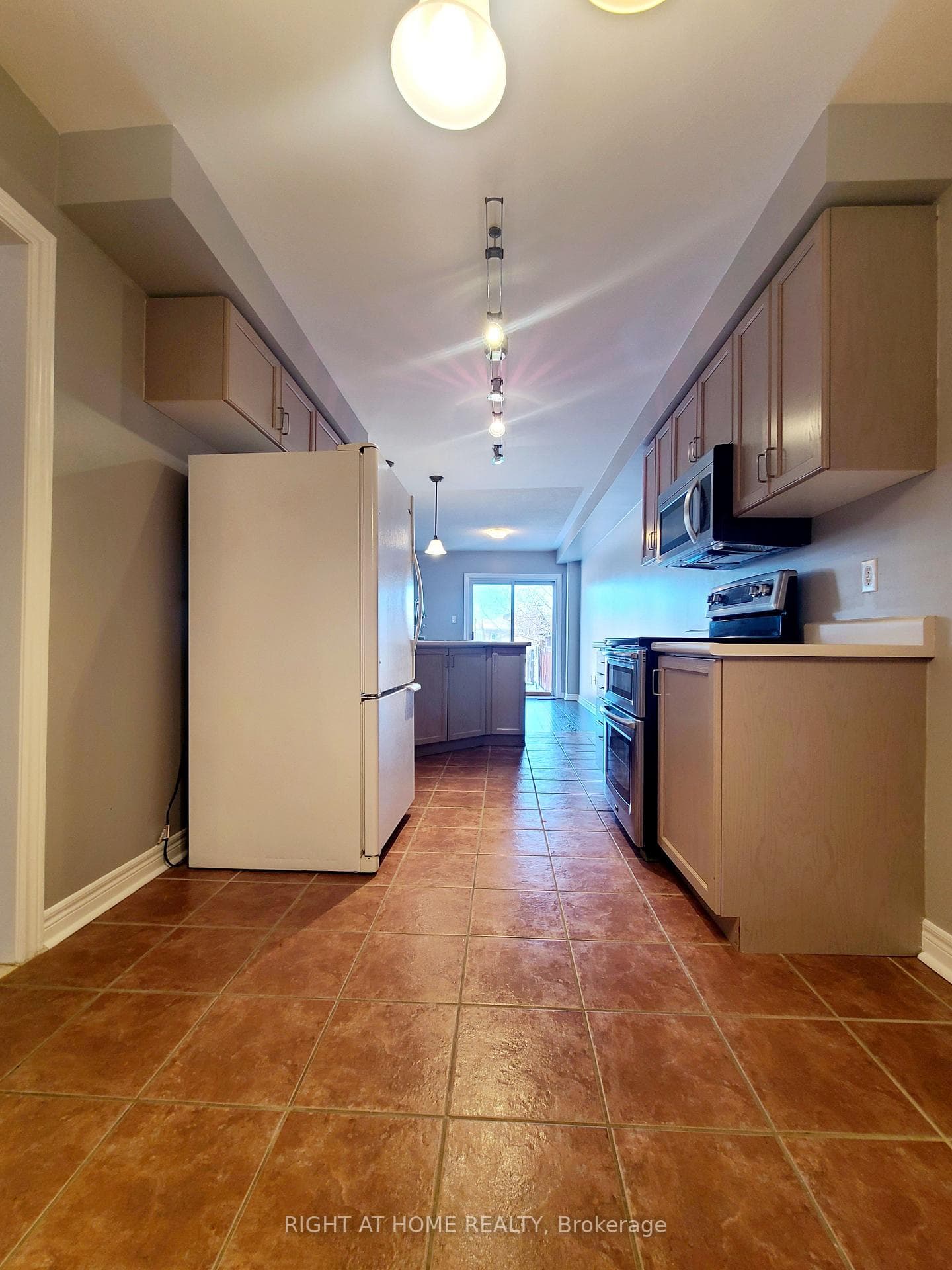 99 Snedden Avenue photo 10