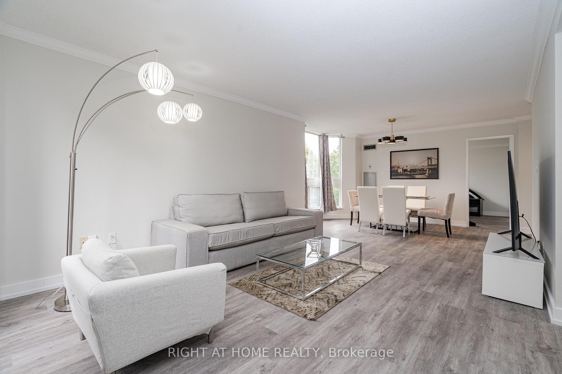 10 Kenneth Avenue Unit 311 photo 6