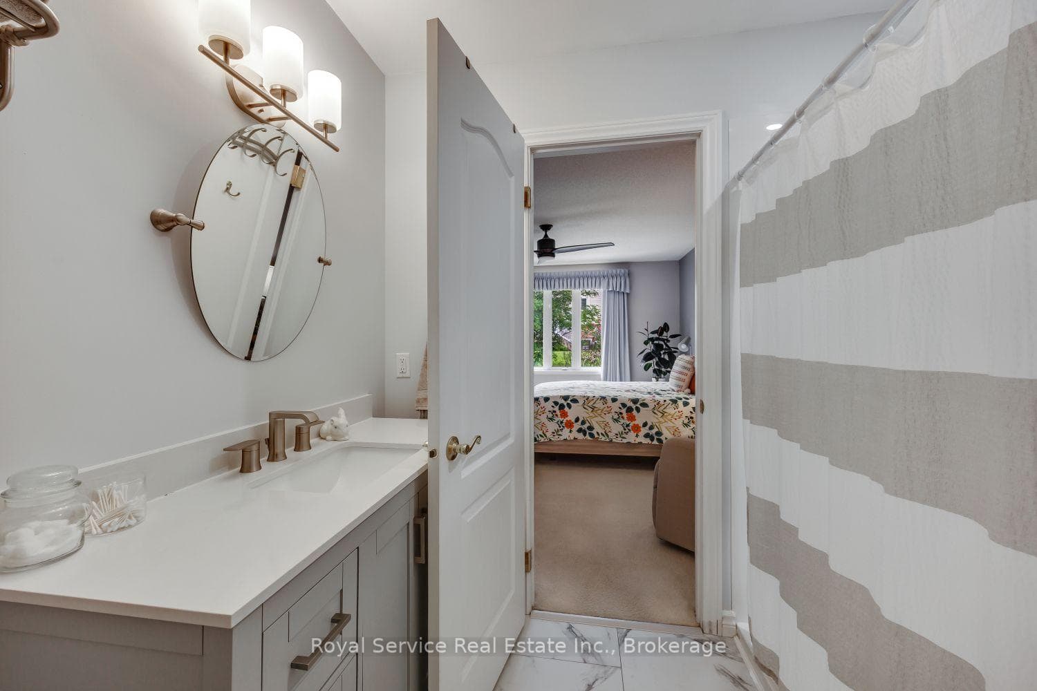 877 Wentworth Street Unit 6 photo 21