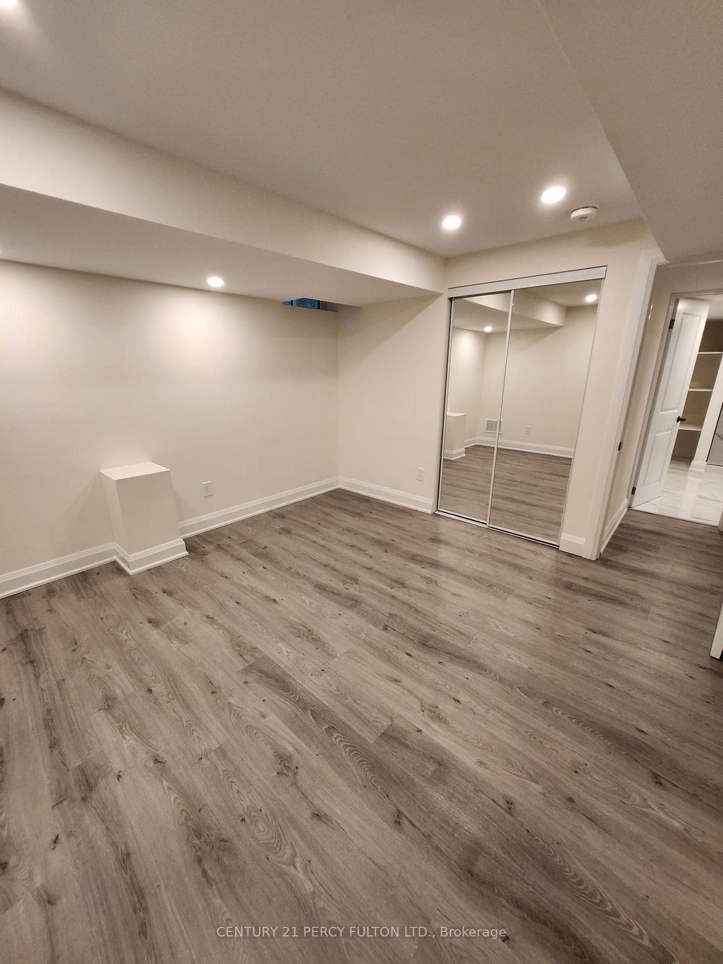 212 River Ridge Boulevard Unit bsmnt photo 11