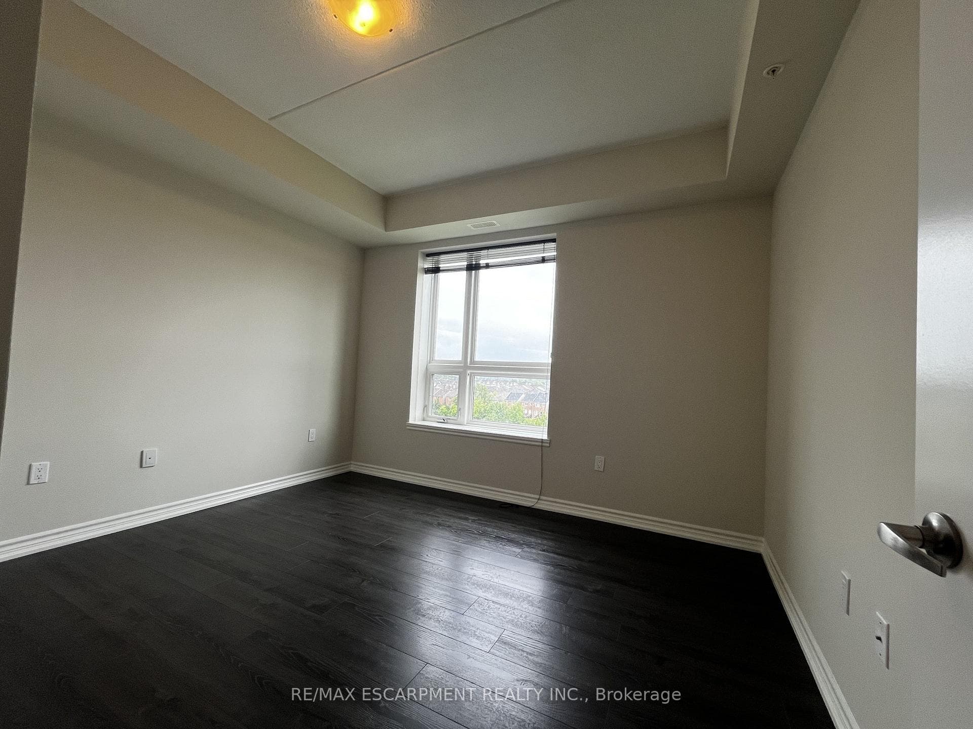 640 Sauve Street Unit 523 photo 16