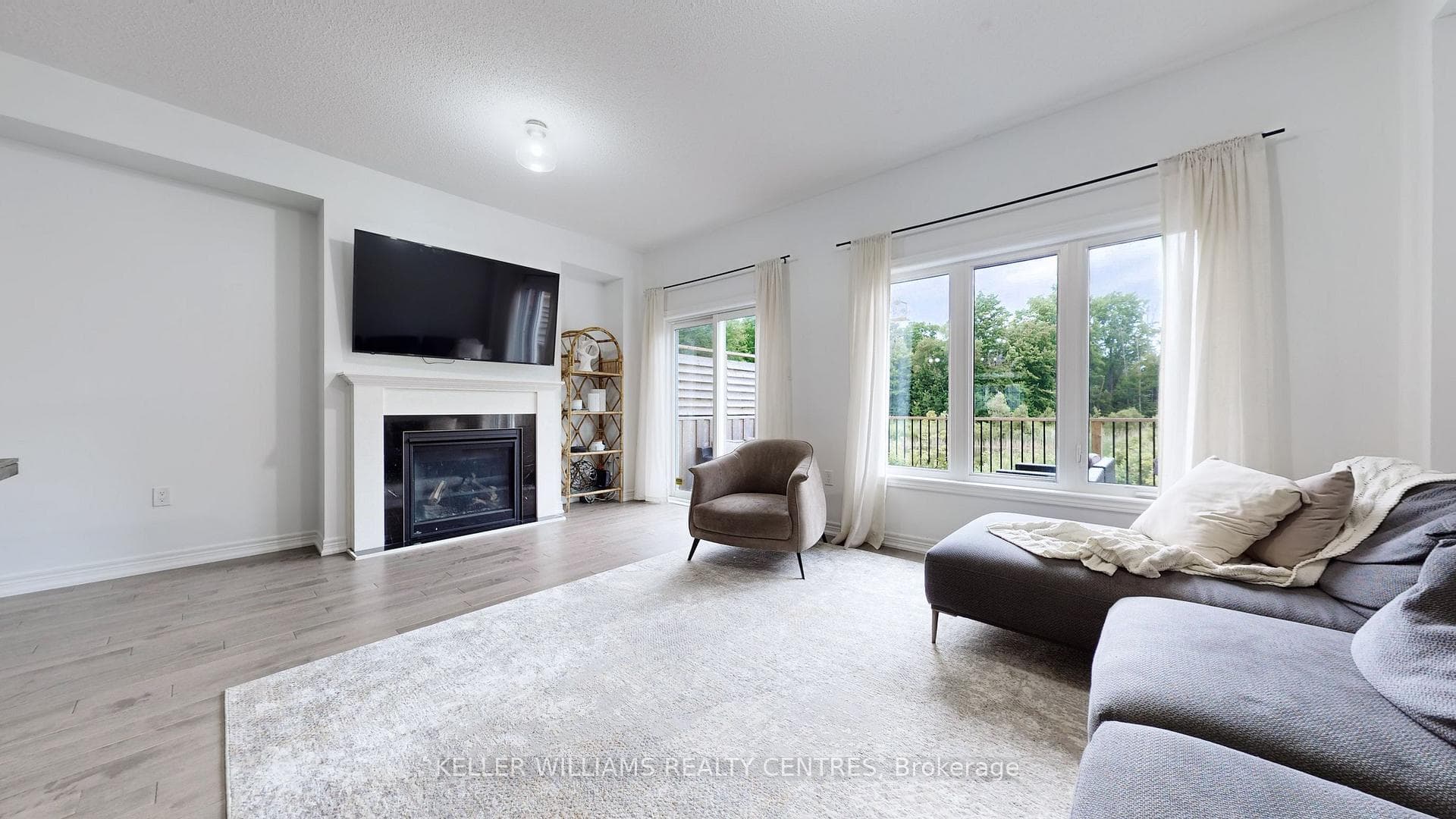 12 Prosser Crescent photo 6