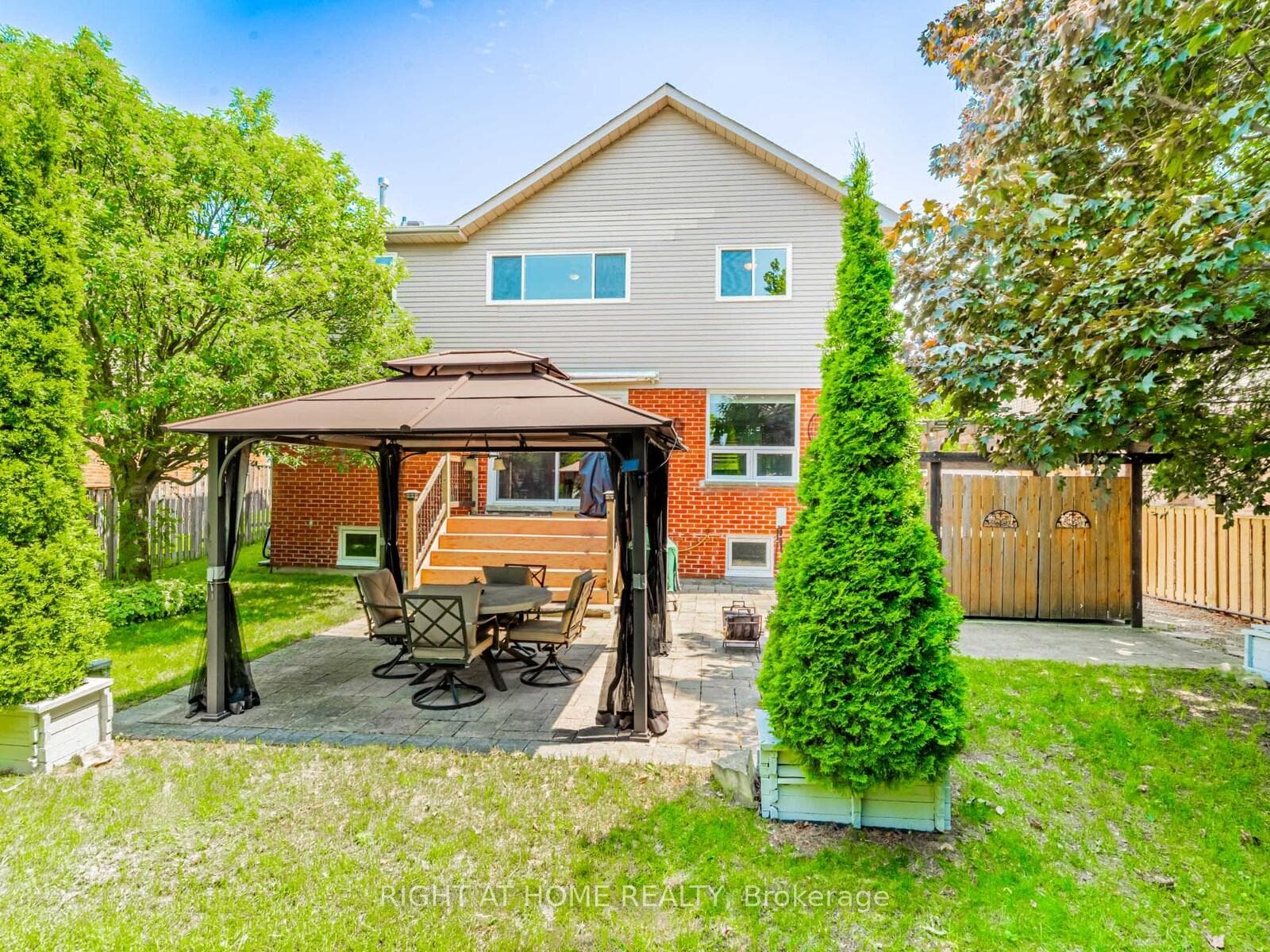 116 Beryl Avenue photo 38